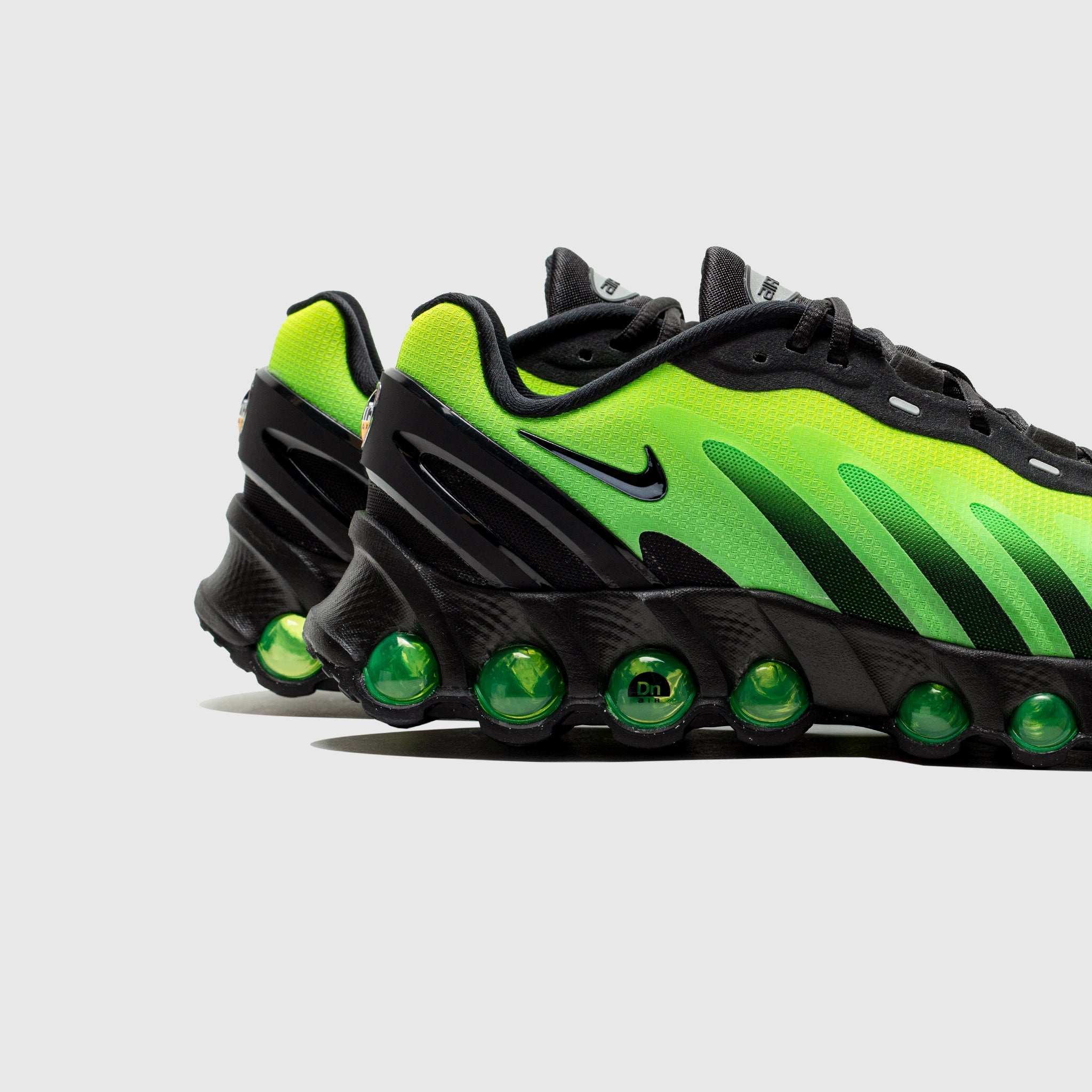 AIR MAX DN8 "VOLT" - 5
