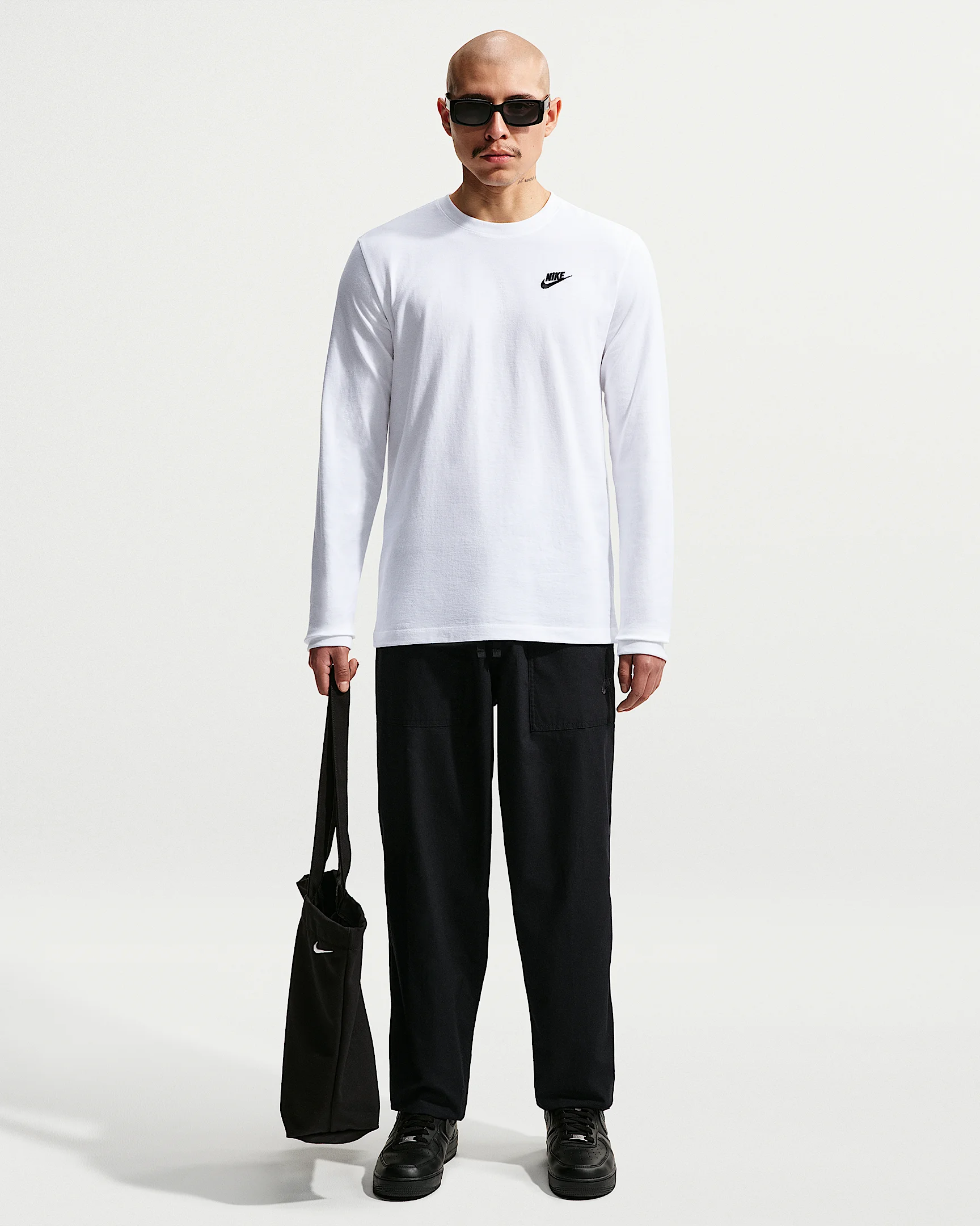 Nike Club Men's Pants - 1