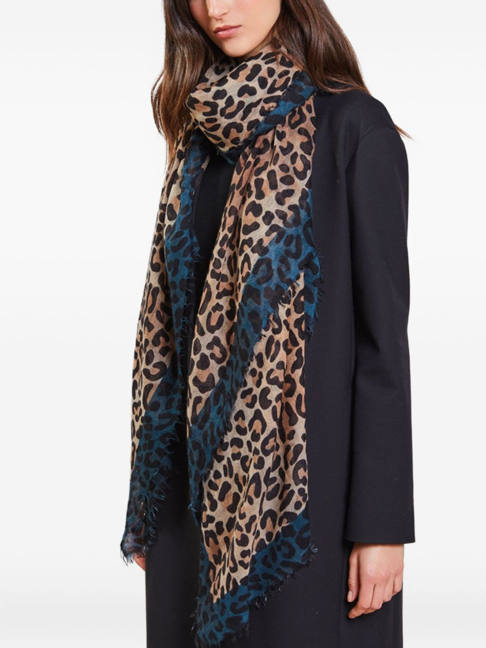 leopard-print fringed scarf - 1