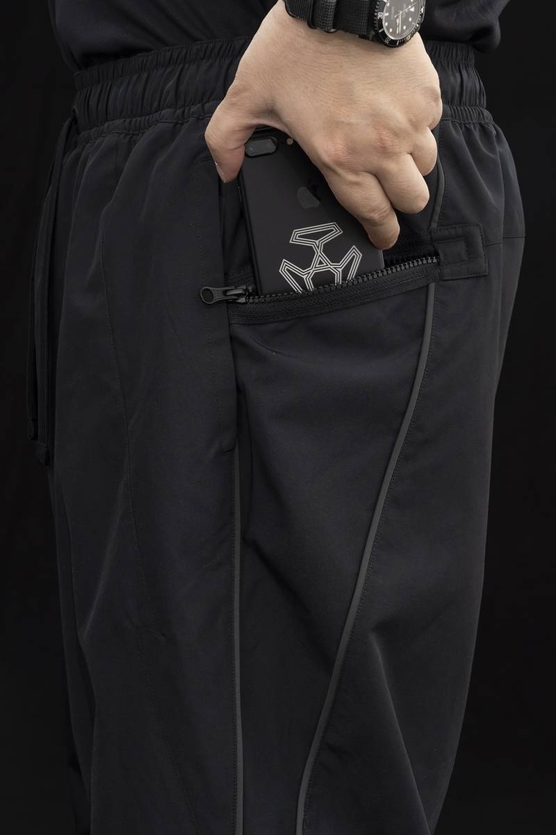 GGG-P2-010 Nike® Acronym® Track Pant Woven Black/Black 13