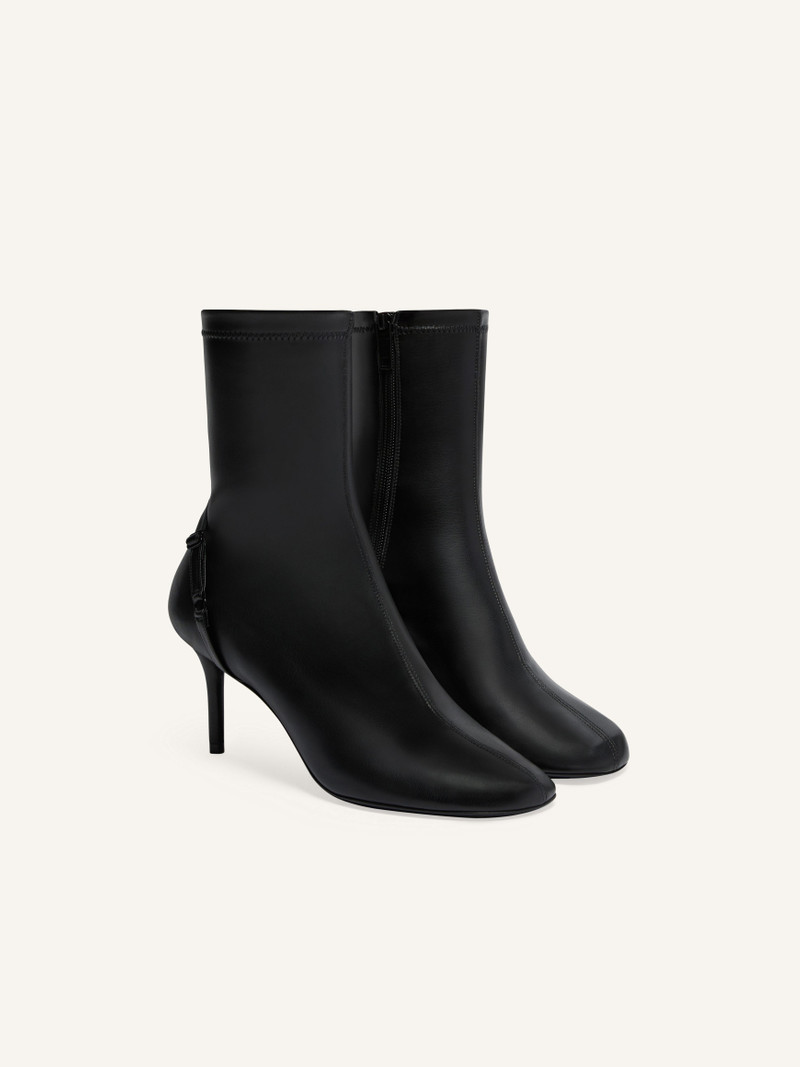 courrèges OBLIQUE STRETCH LEATHER EFFECT ANKLE BOOTS outlook