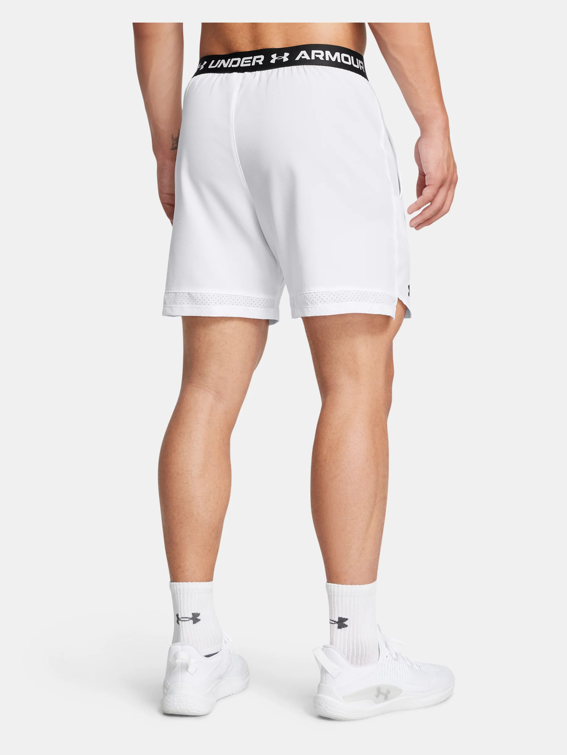 Men's UA Vanish Woven 6" Shorts - 4