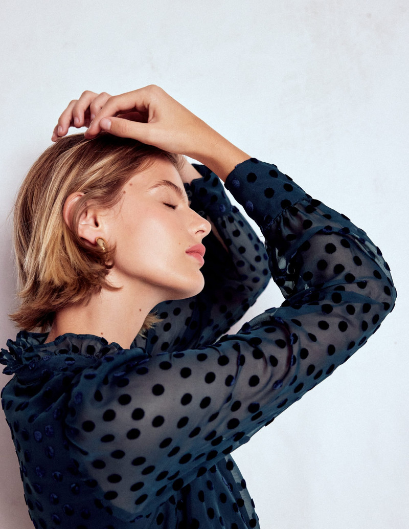 Sasha Devore Velvet Top-Navy Spot 6