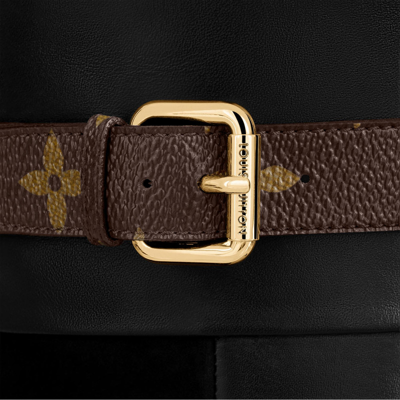 Silhouette Ankle Boot 5