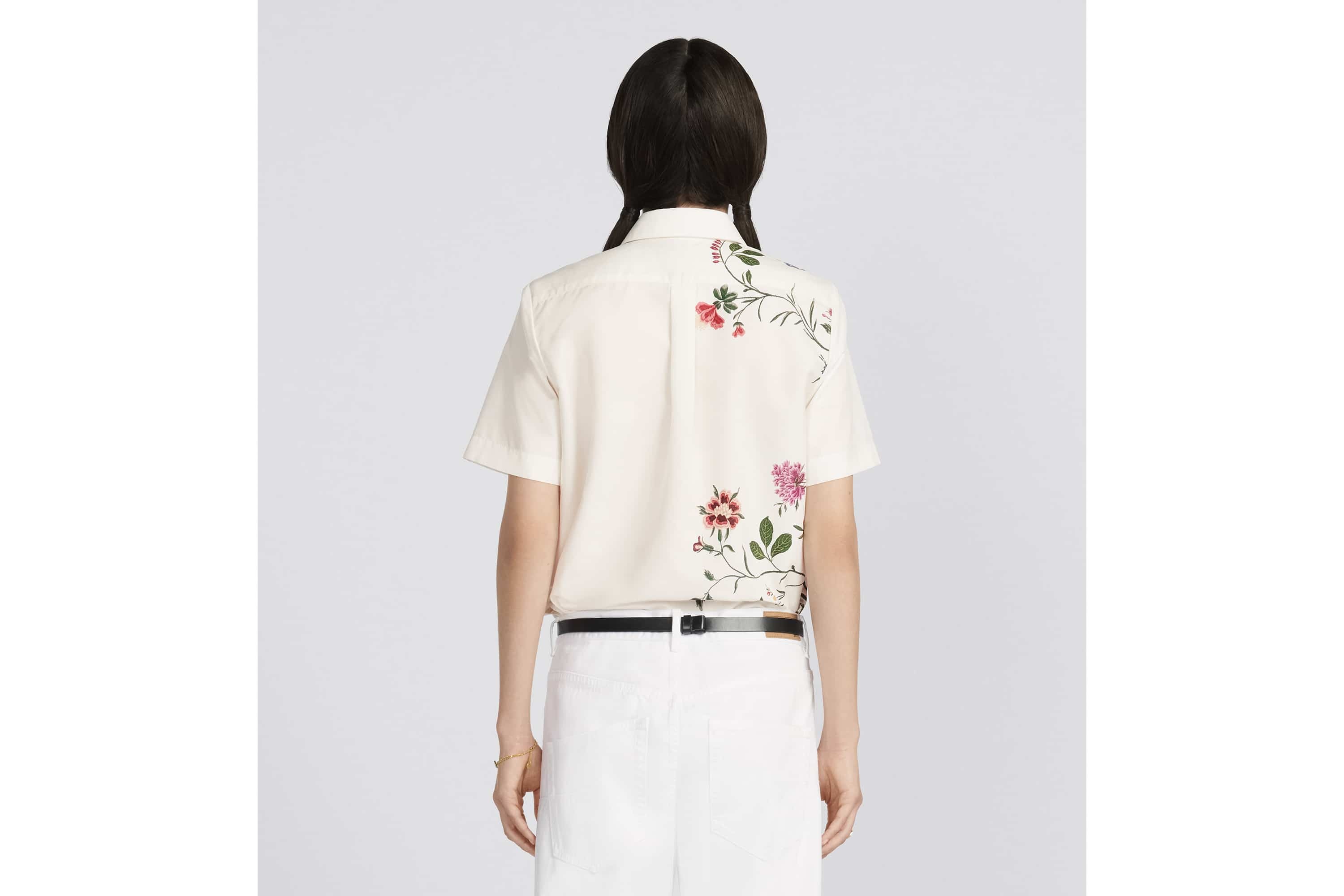 Short Buttoned Blouse - 6
