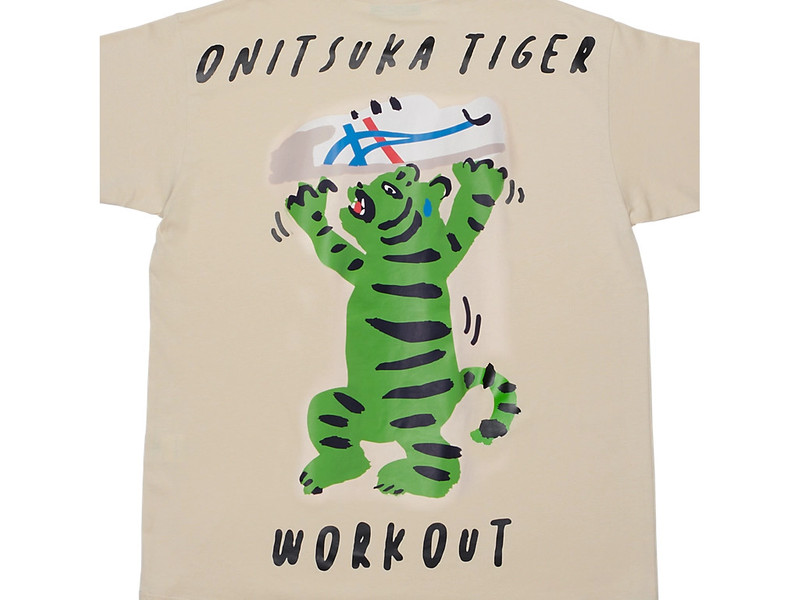 OVERSIZED GRAPHIC TEE 5