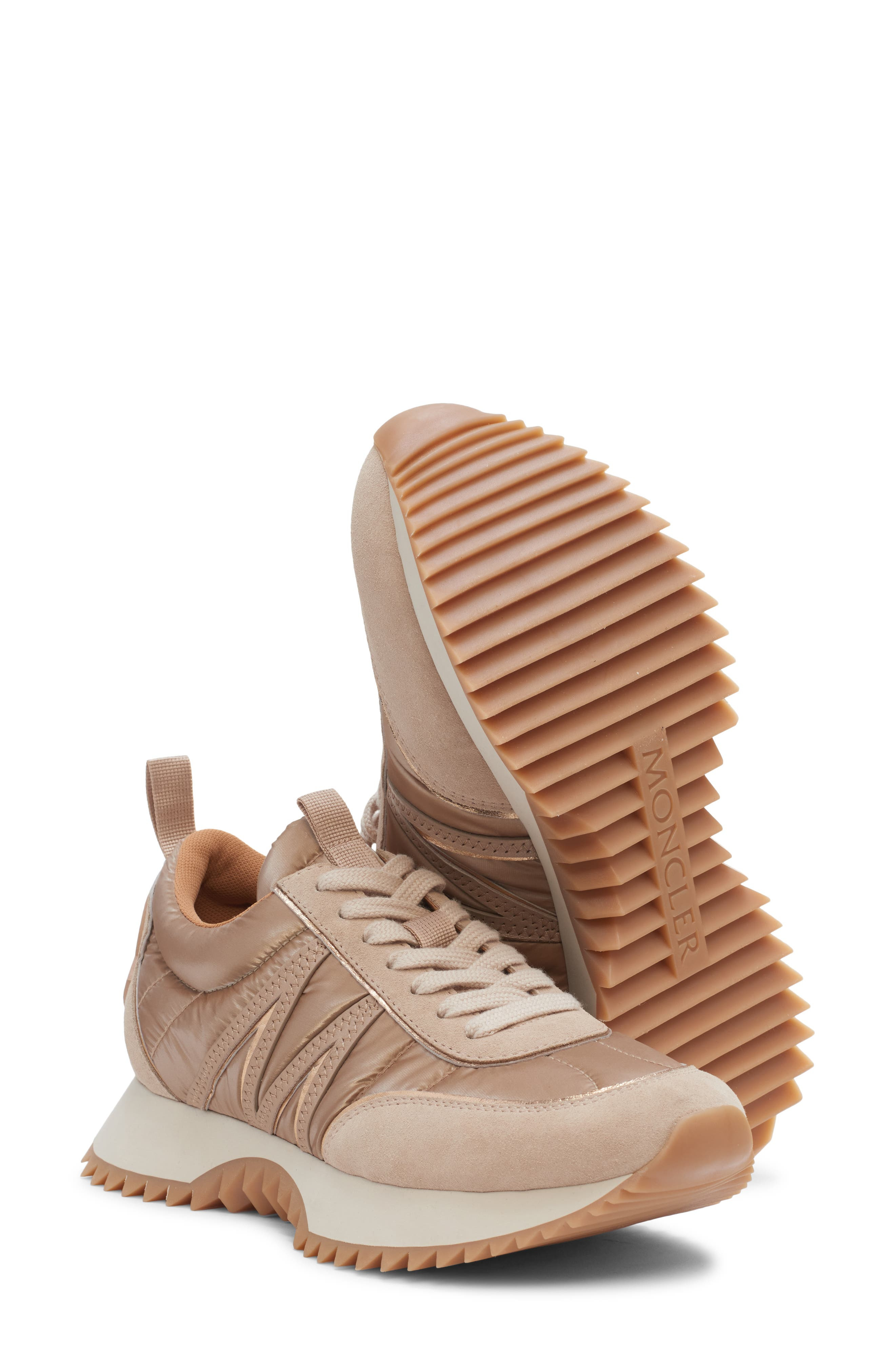 Pacey Low Top Sneaker - 7