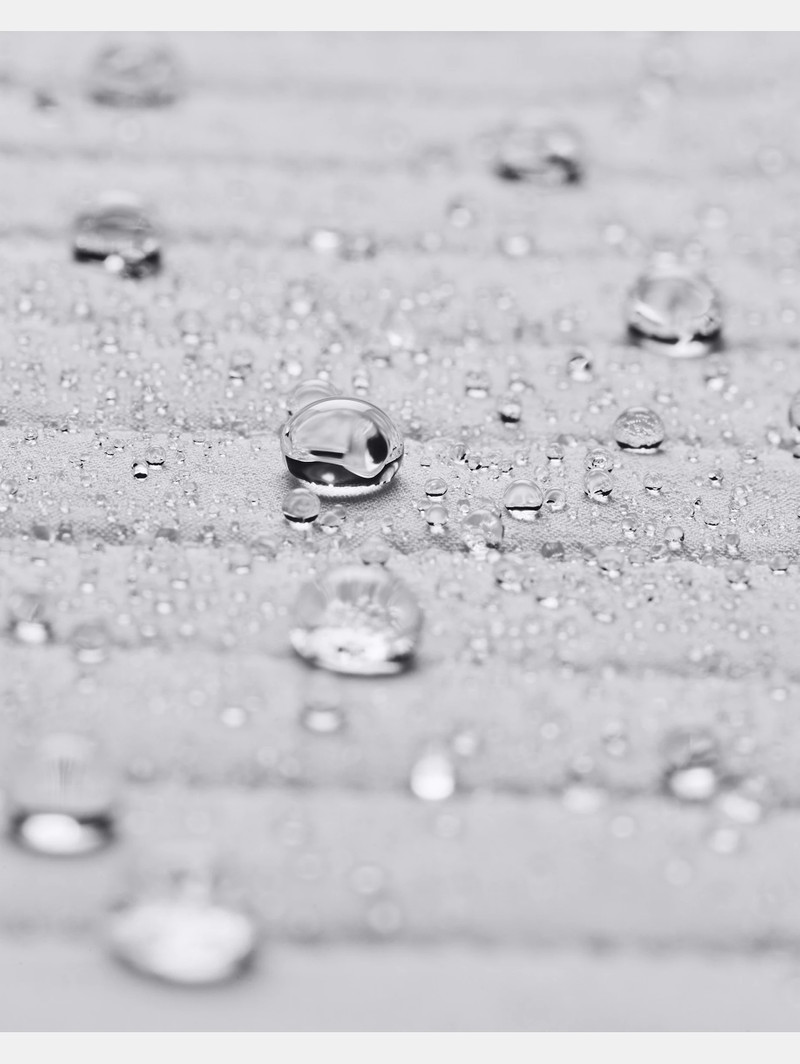 Women's UA Drive Pro Storm Lightweight Insulated Vest 5