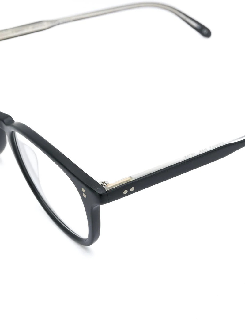 Kinney glasses 5