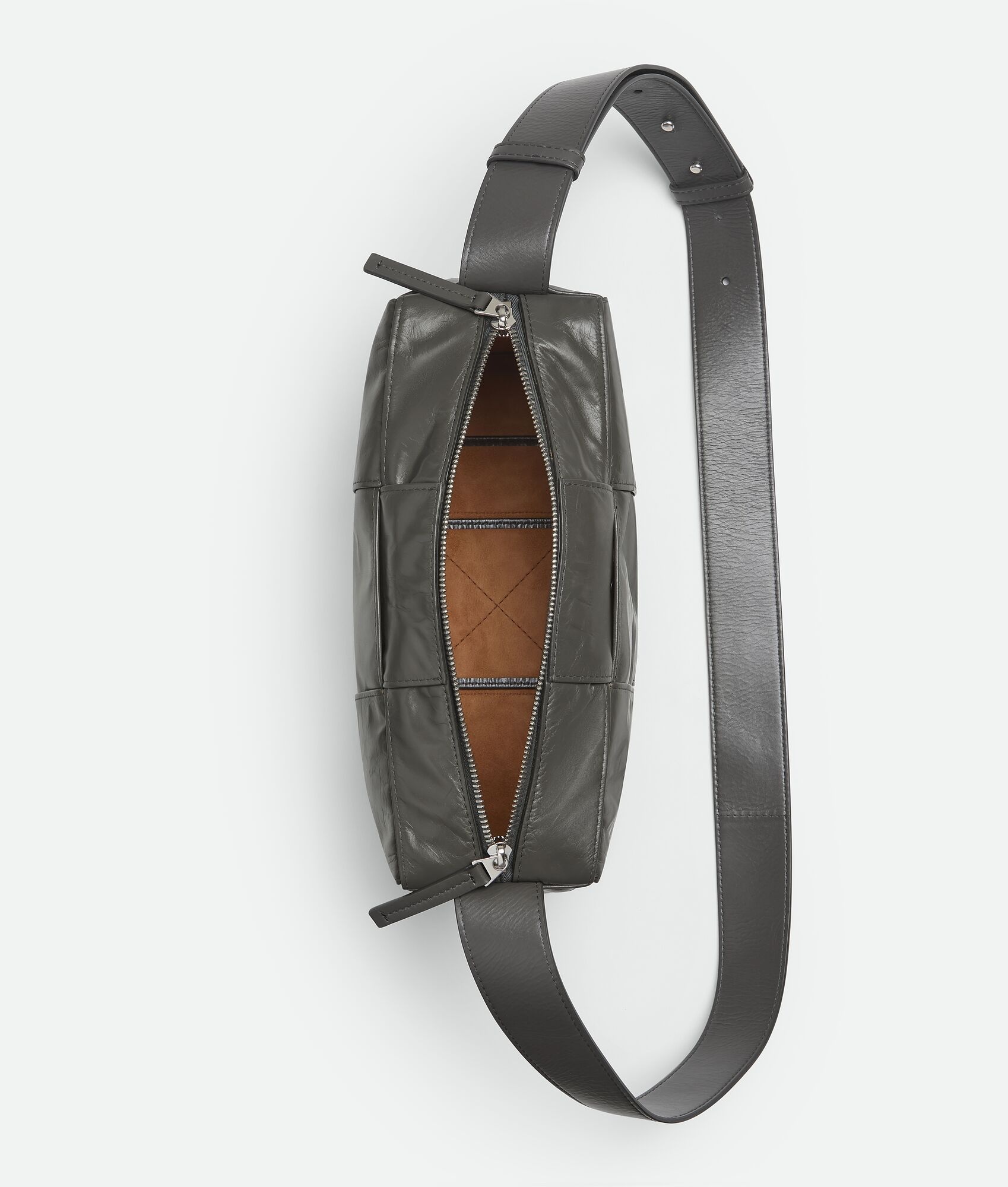 Medium Arco Camera Bag - 3