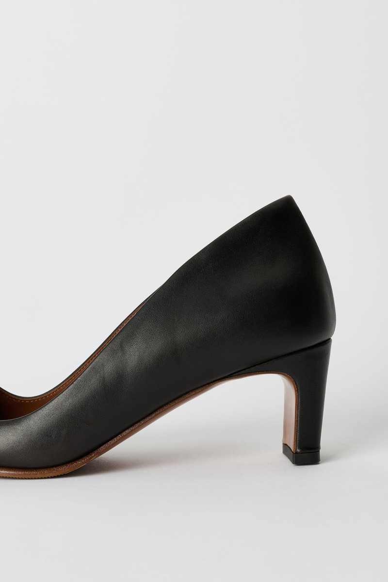 Karasu Pump Dark Chocolate Rich Calfskin 3