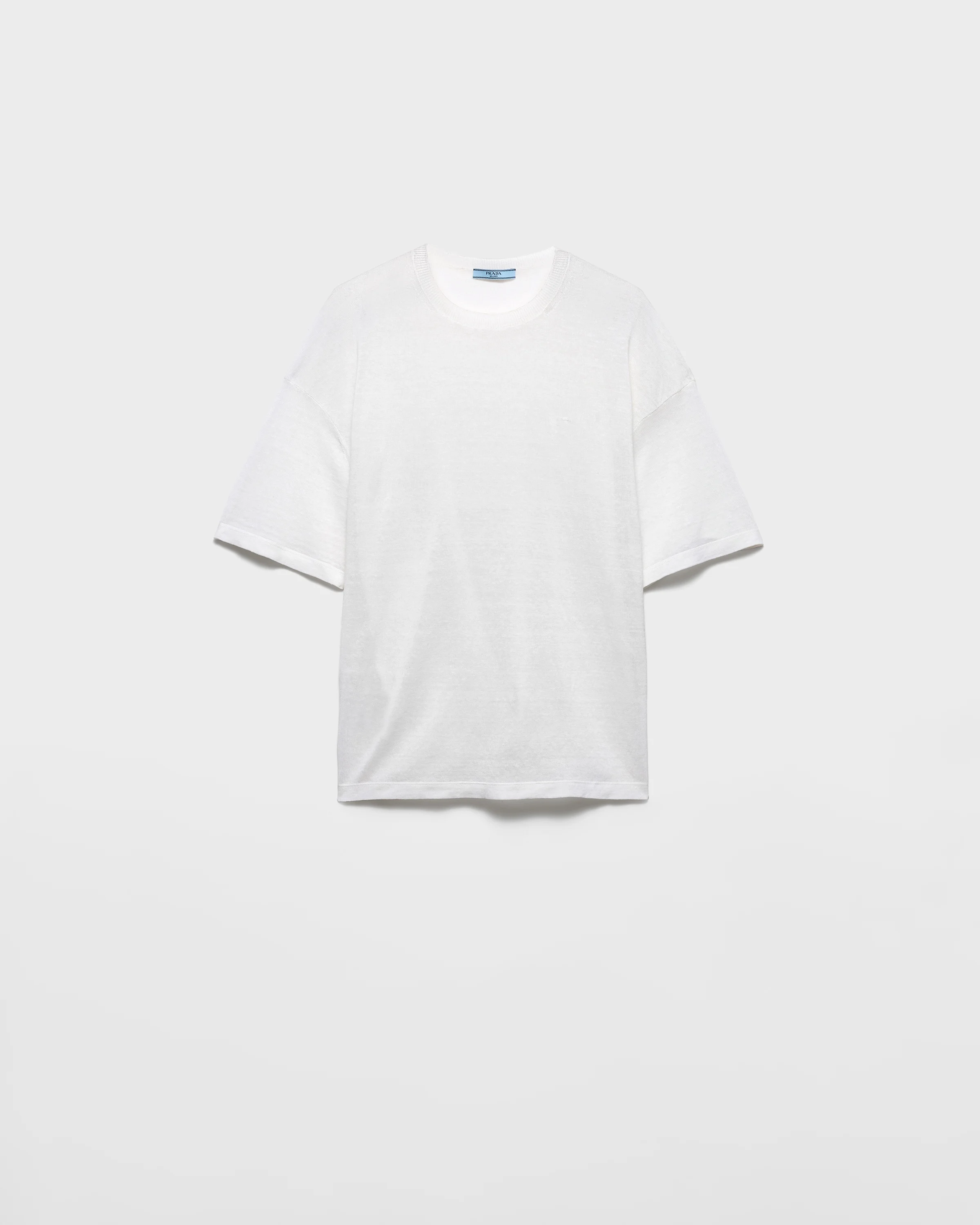 Short-sleeved linen T-shirt - 1