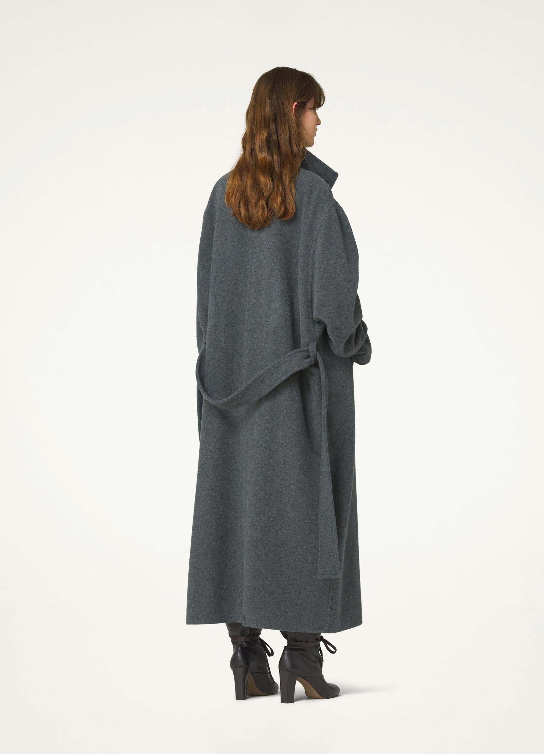 BATHROBE COAT
WOOL CASHMERE - 4