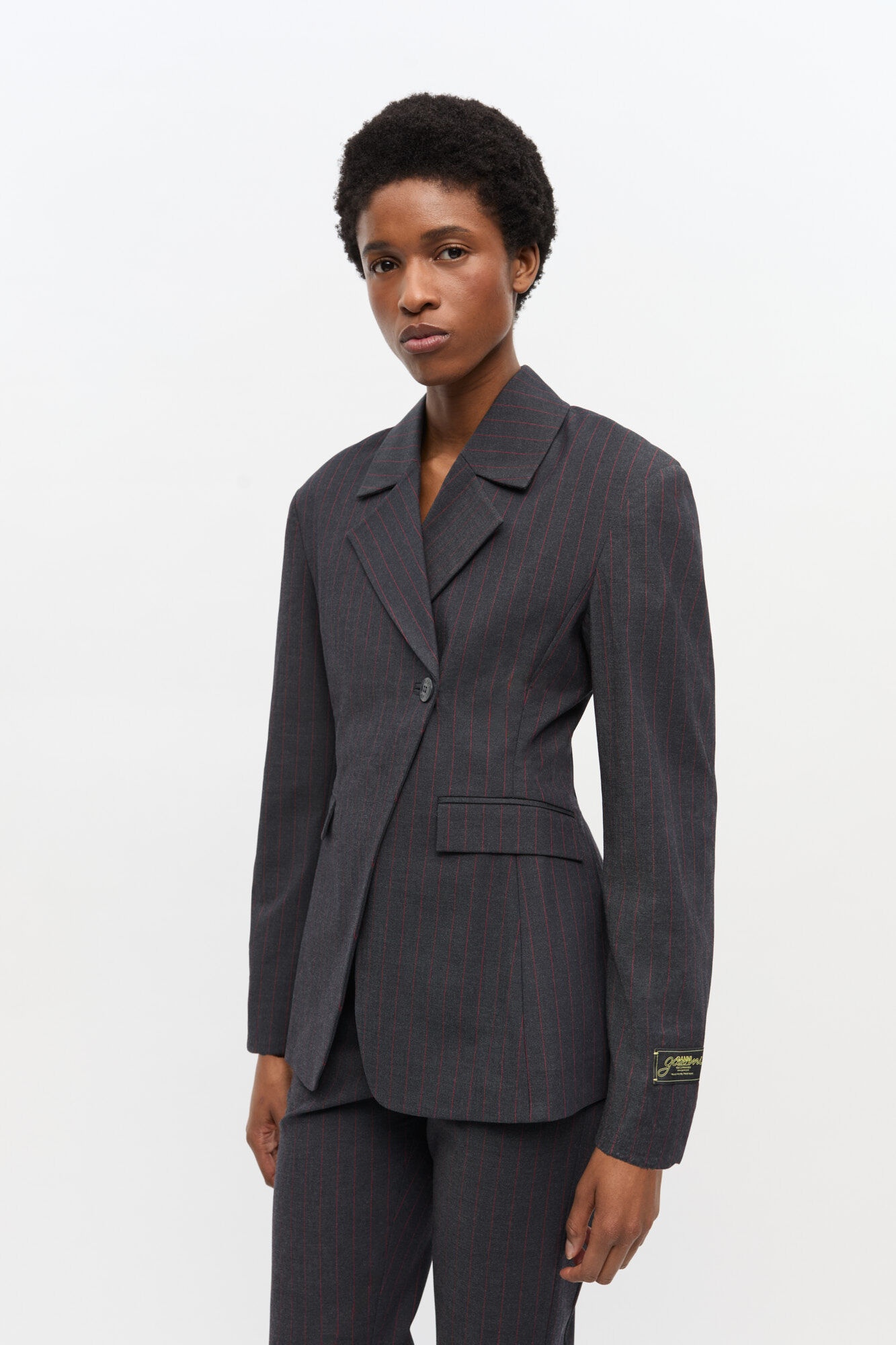 BLACK PINSTRIPE BLAZER - 2