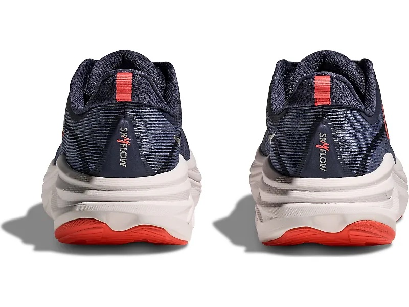 HOKA Skyflow - 7