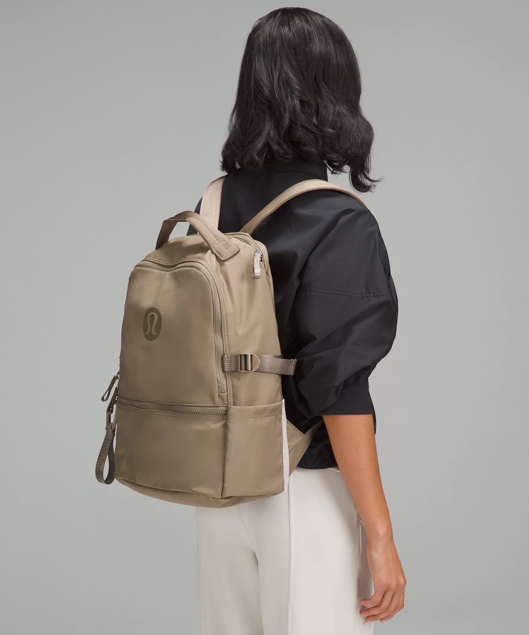 New Crew Backpack 22L *Logo - 7