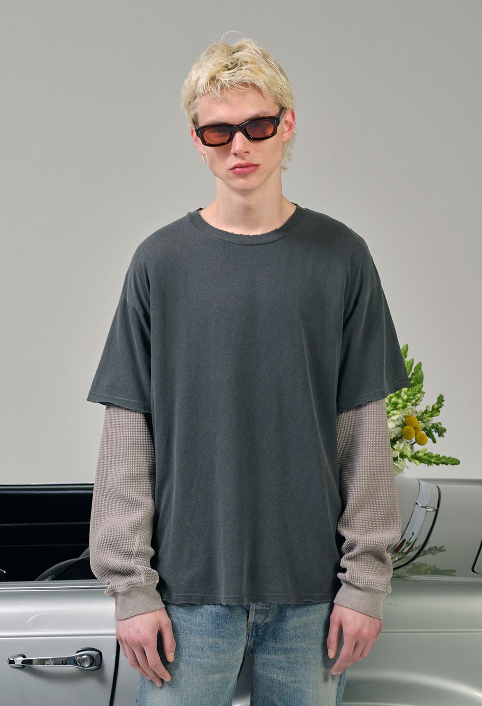 【関税込み】John Elliott ネイビー Folsom クロップド Tシャツ Navy Folsom Cropped T-shirt by John Elliott on Sale