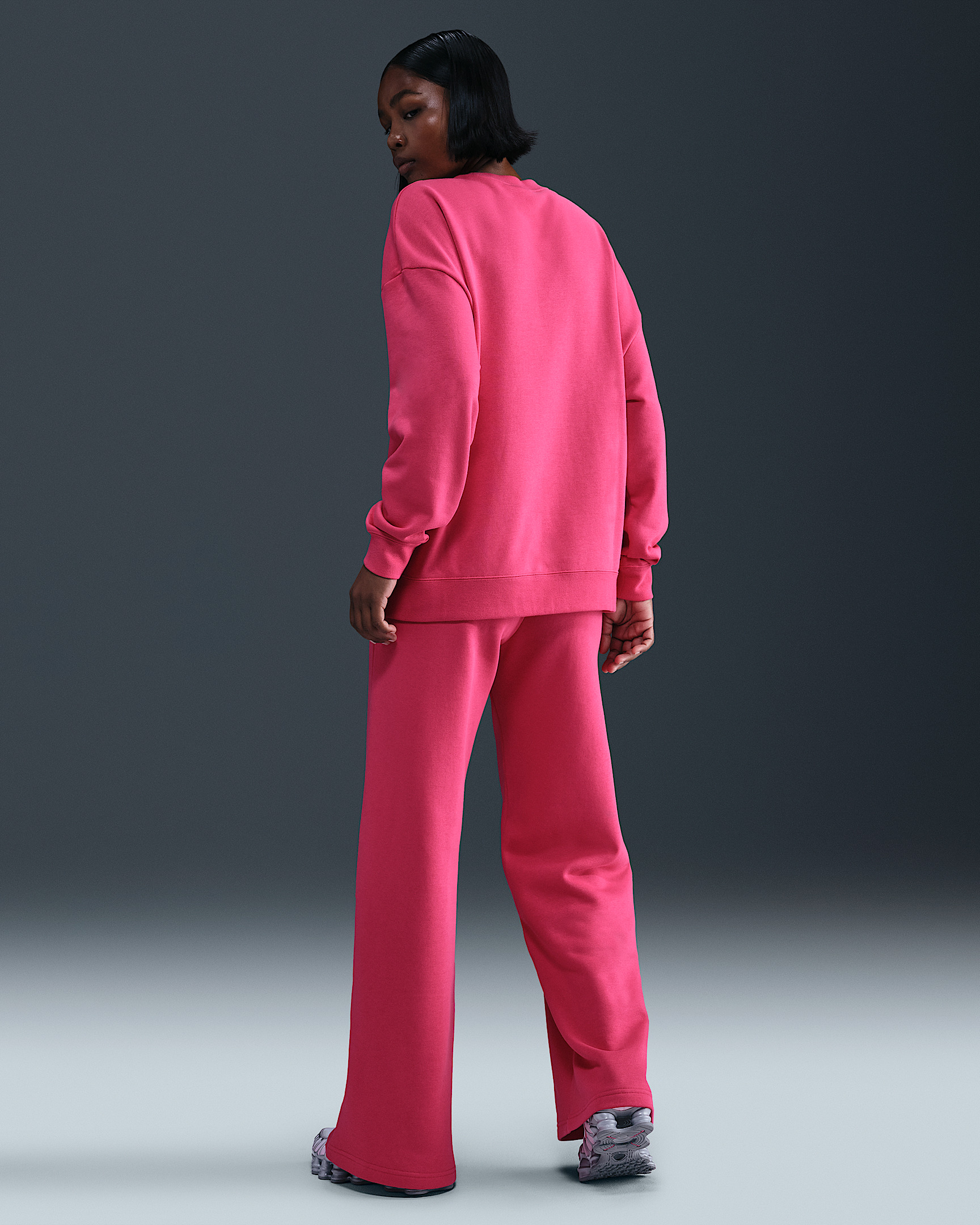 Nike Sportswear Club Fleece Women's Mid-Rise Wide-Leg Sweatpants - 4