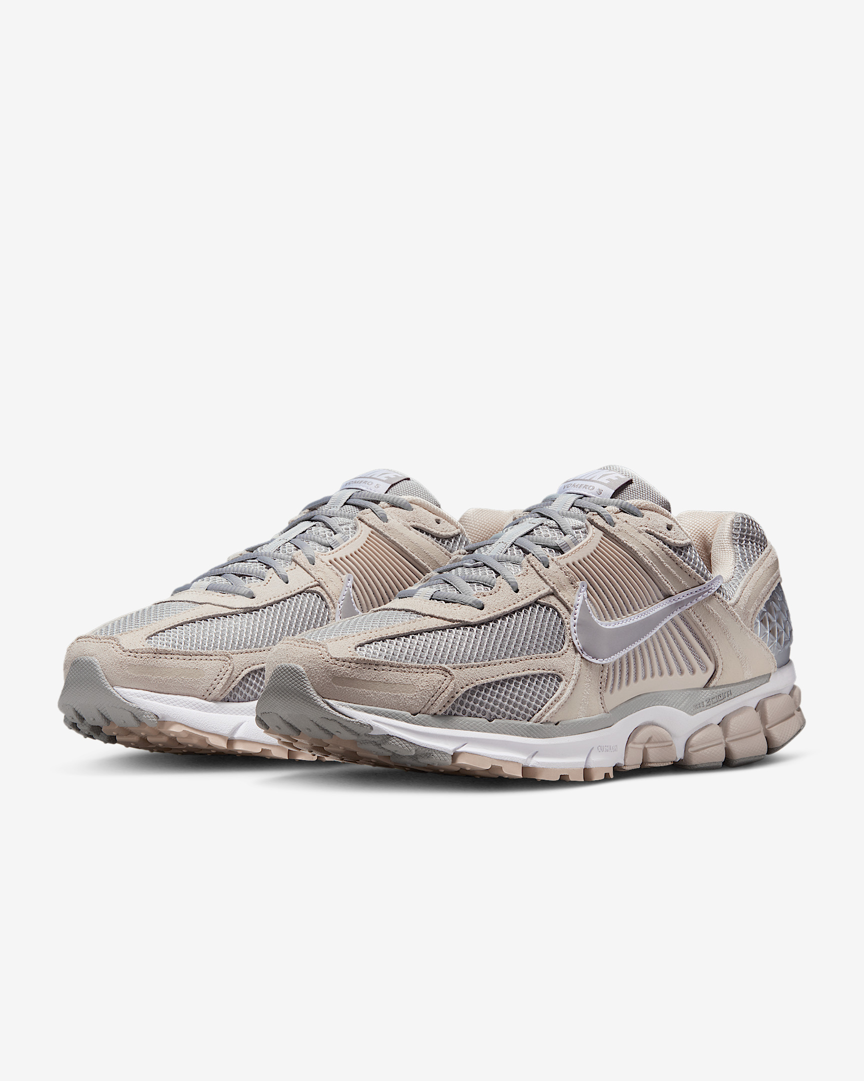 Nike Zoom Vomero 5 Men's Shoes - 5