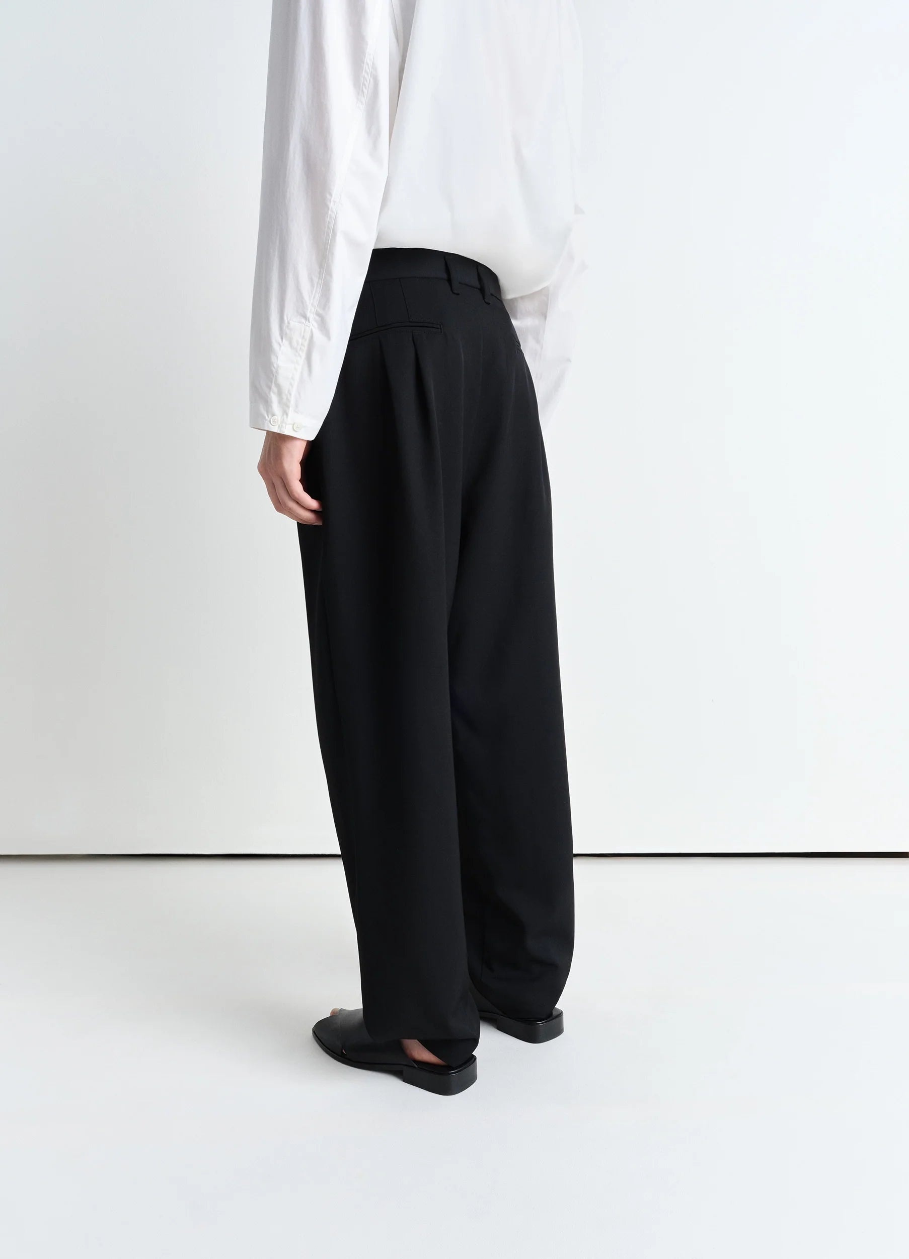 DRAWSTRING PLEATED PANTS - 4
