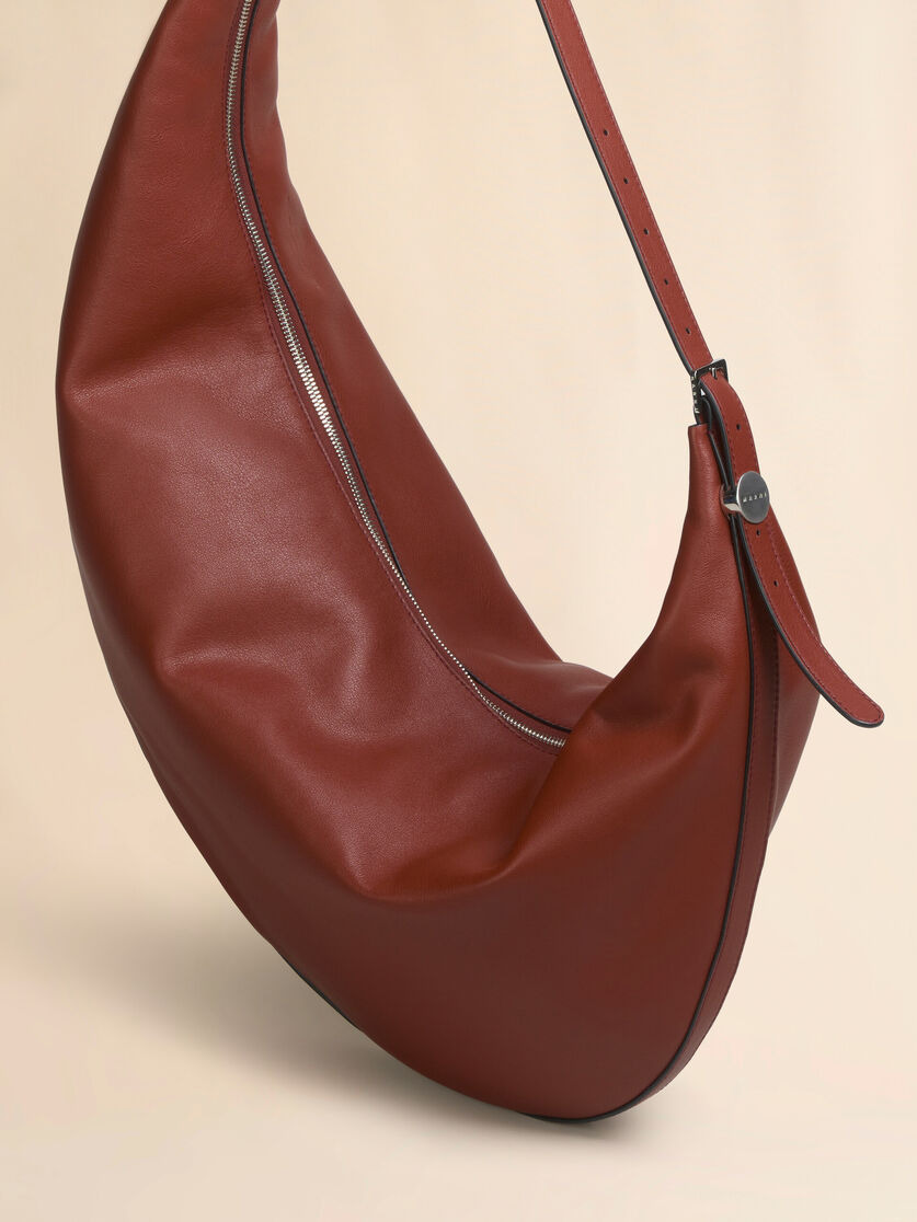 BROWN LEATHER DOT MEDIUM HOBO BAG - 5