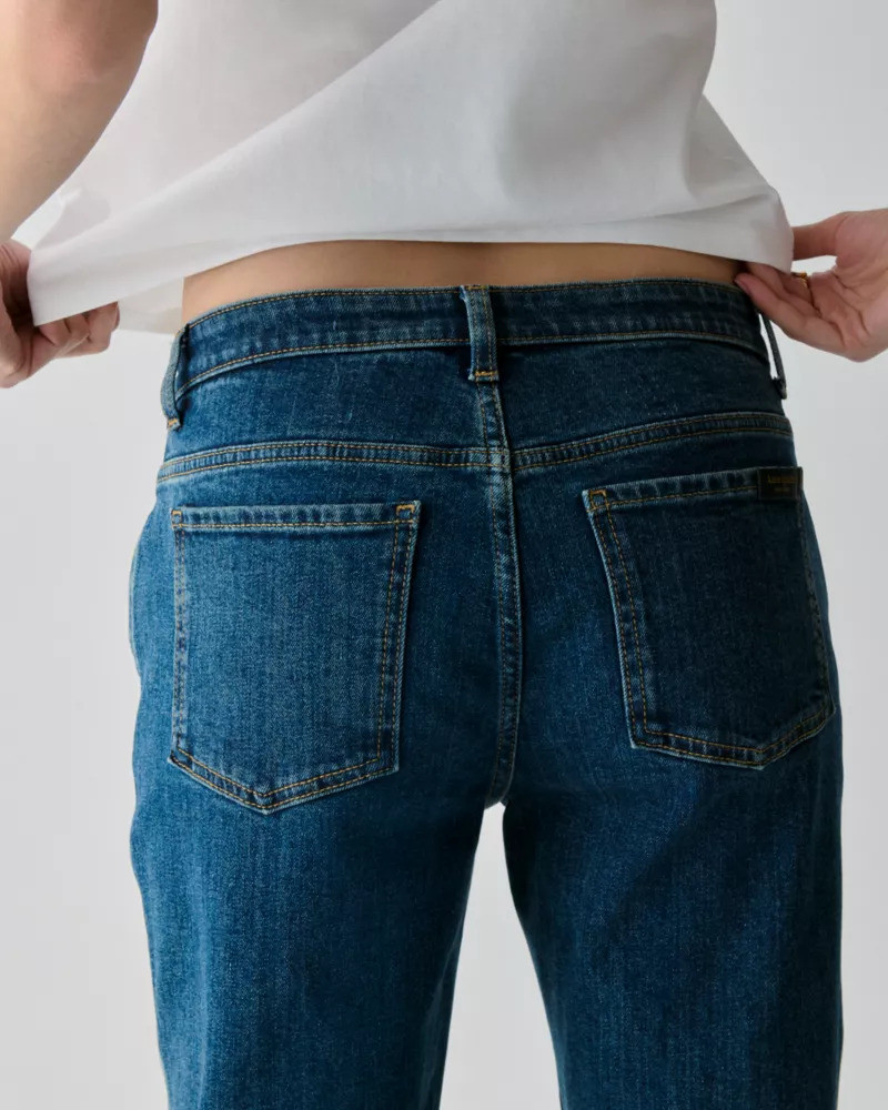 Straight Leg Jean 4