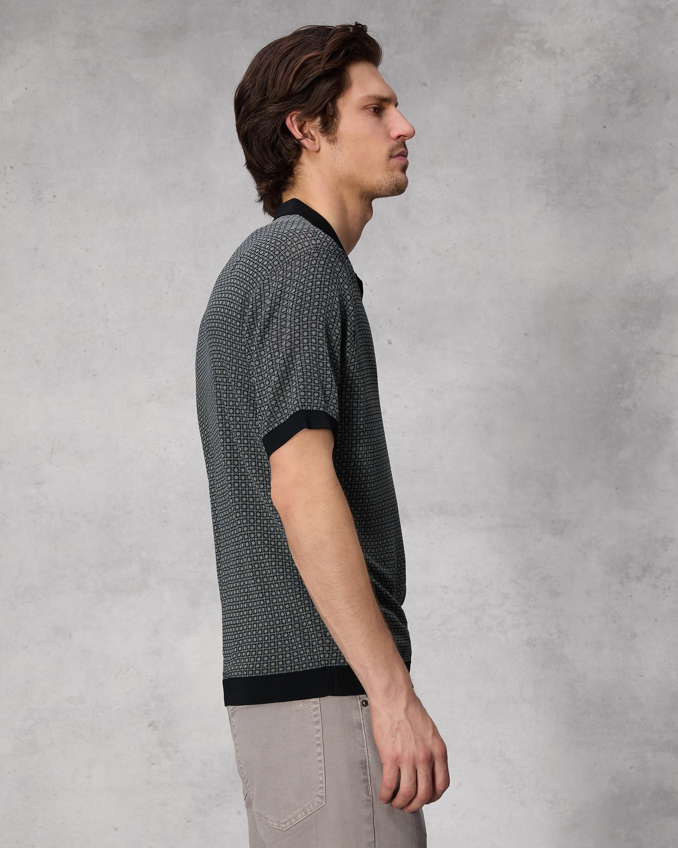 Tyson Jacquard Viscose Polo
Classic Fit - 4
