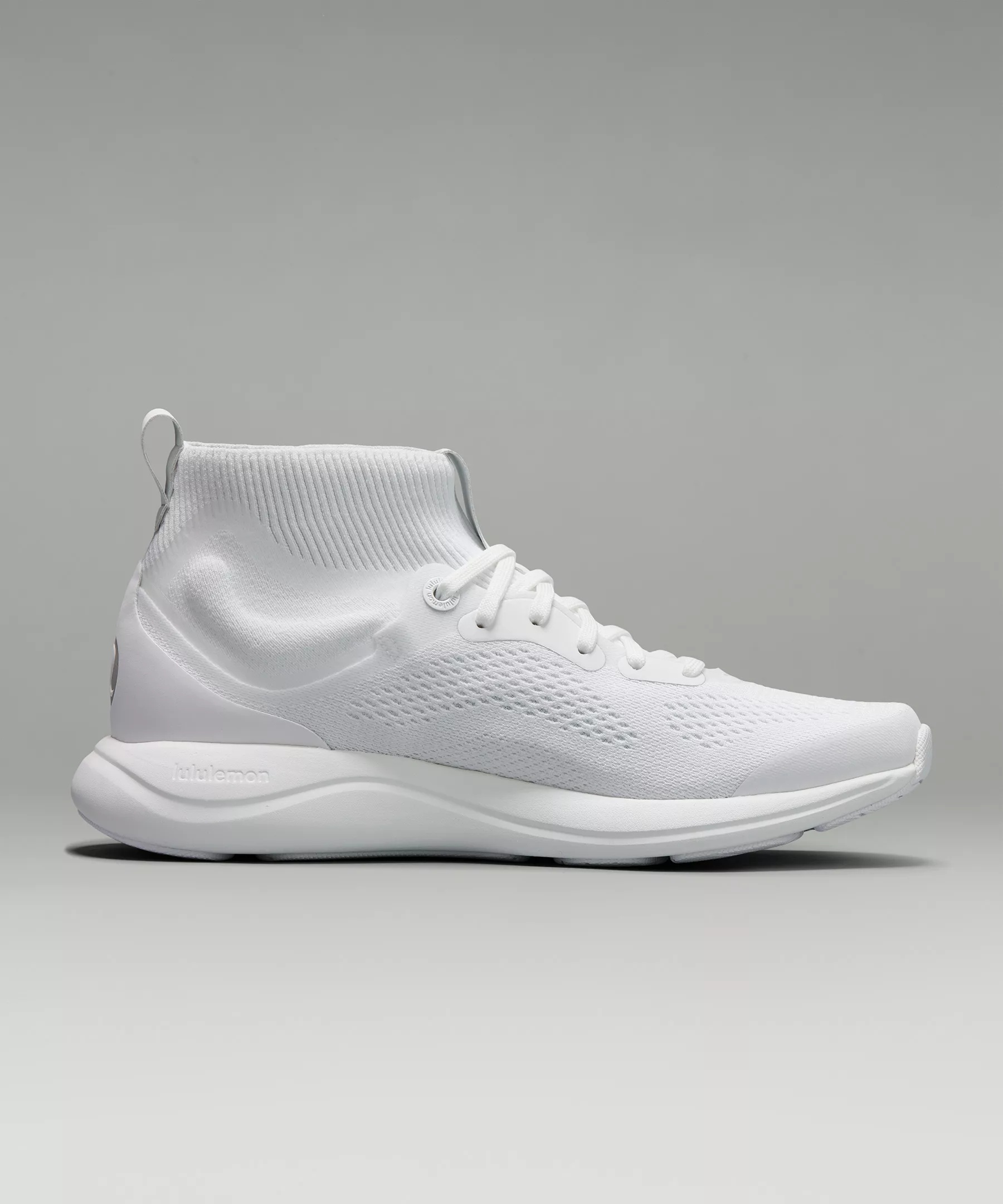 chargefeel Mid Women's Workout Shoe - 5