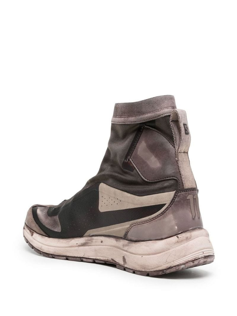 distressed-effect panelled ankle boots 3