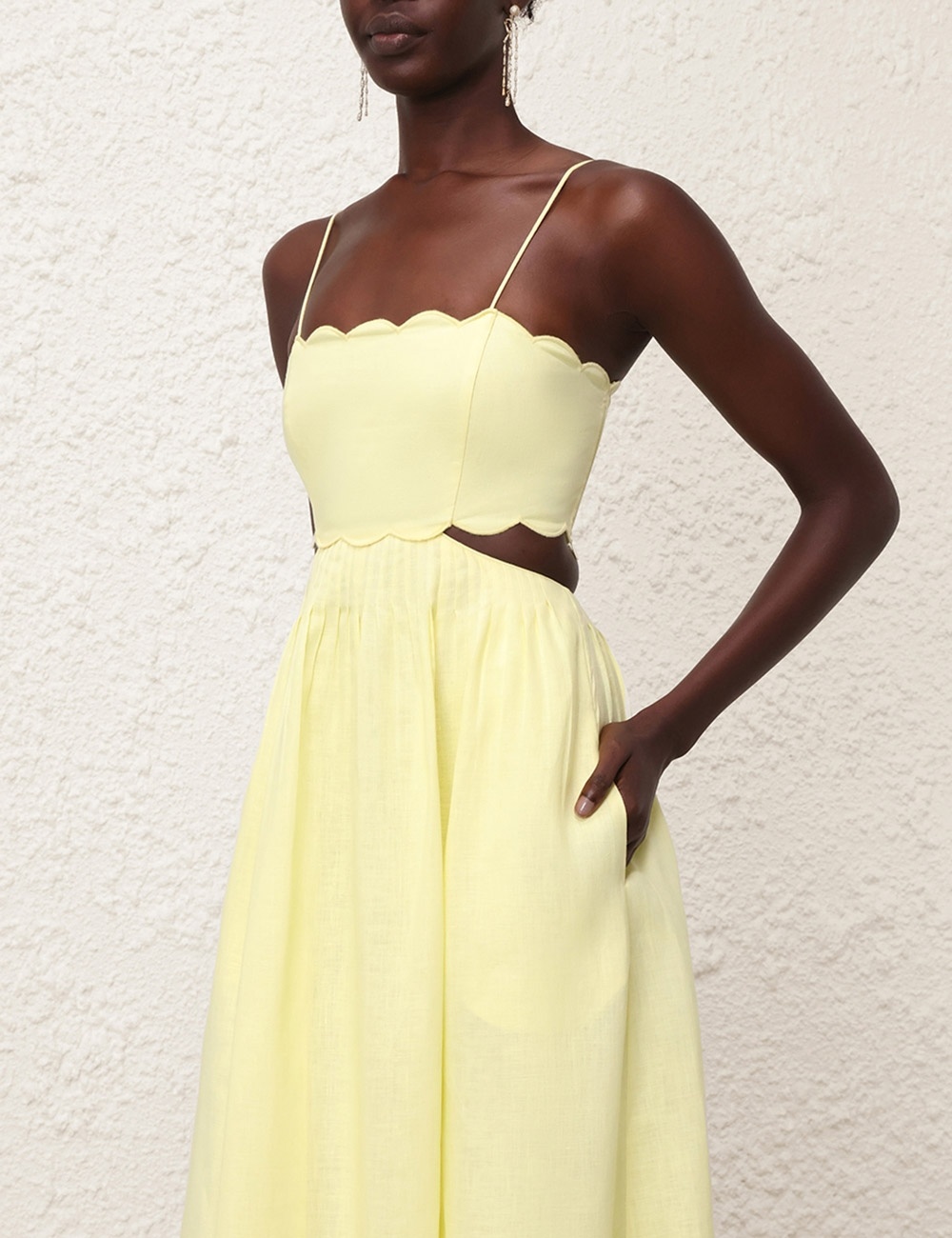 【Zimmermann】HALLIDAY SCALLOP MIDI DRESS スカロップ ミディ Zimmermann Halliday Scallop Midi-Dress | Saks Fifth Avenue