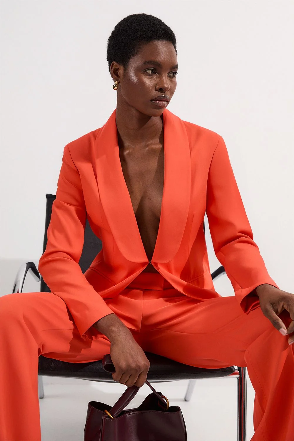 Polished Tailored Single Breasted Blazer - 1