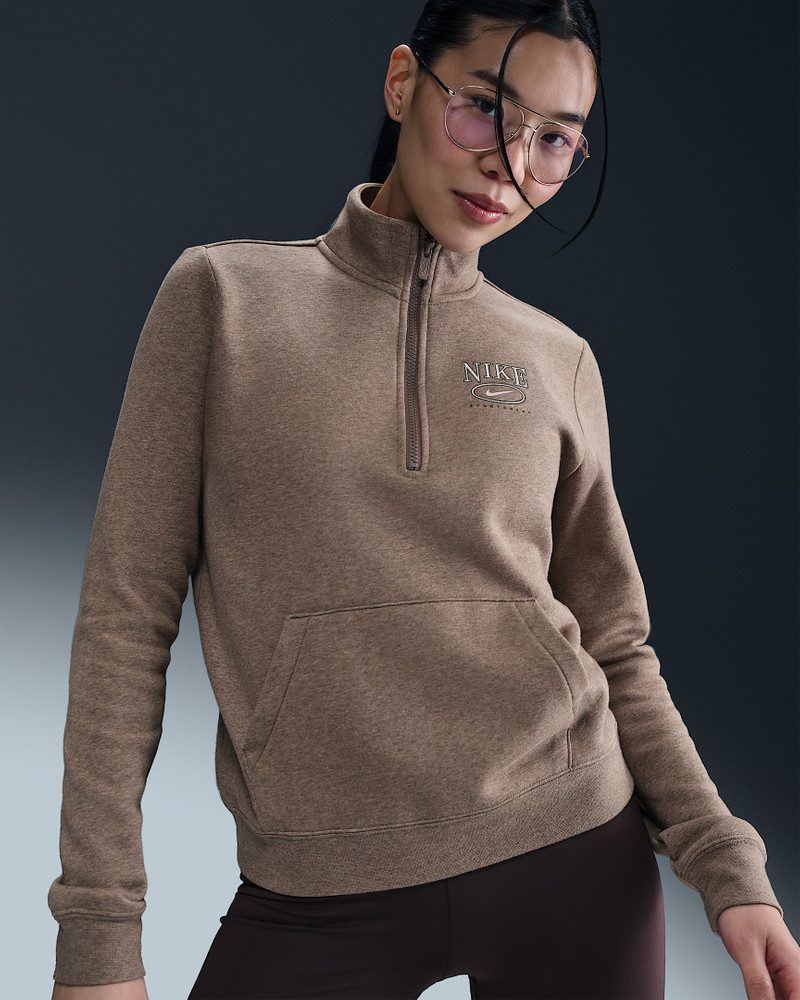 Nike Sportswear Club Fleece Women's Mock-Neck 1/2-Zip Graphic Top 1