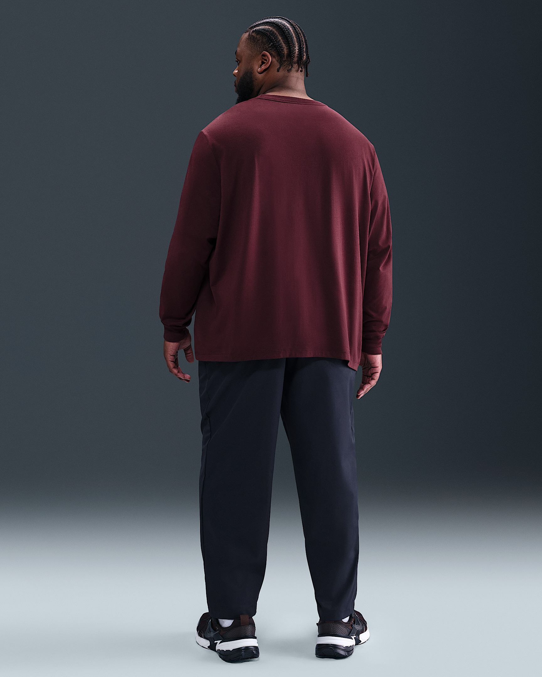 Nike Club Men's Woven Tapered Pants - 10