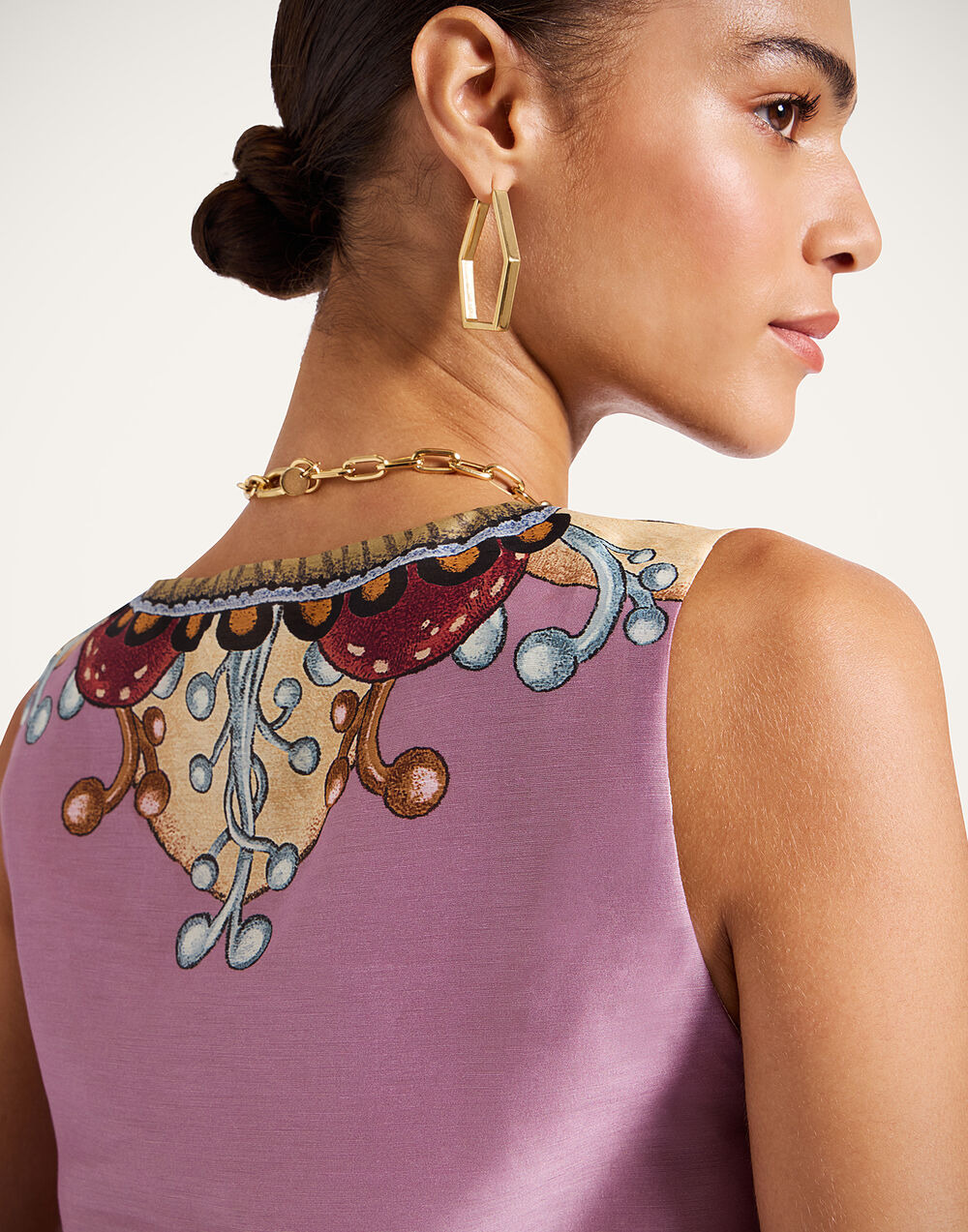 V-Neck Scala Top - 8