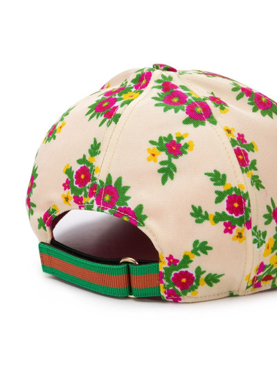 GUCCI NY Yankees floral cap outlook