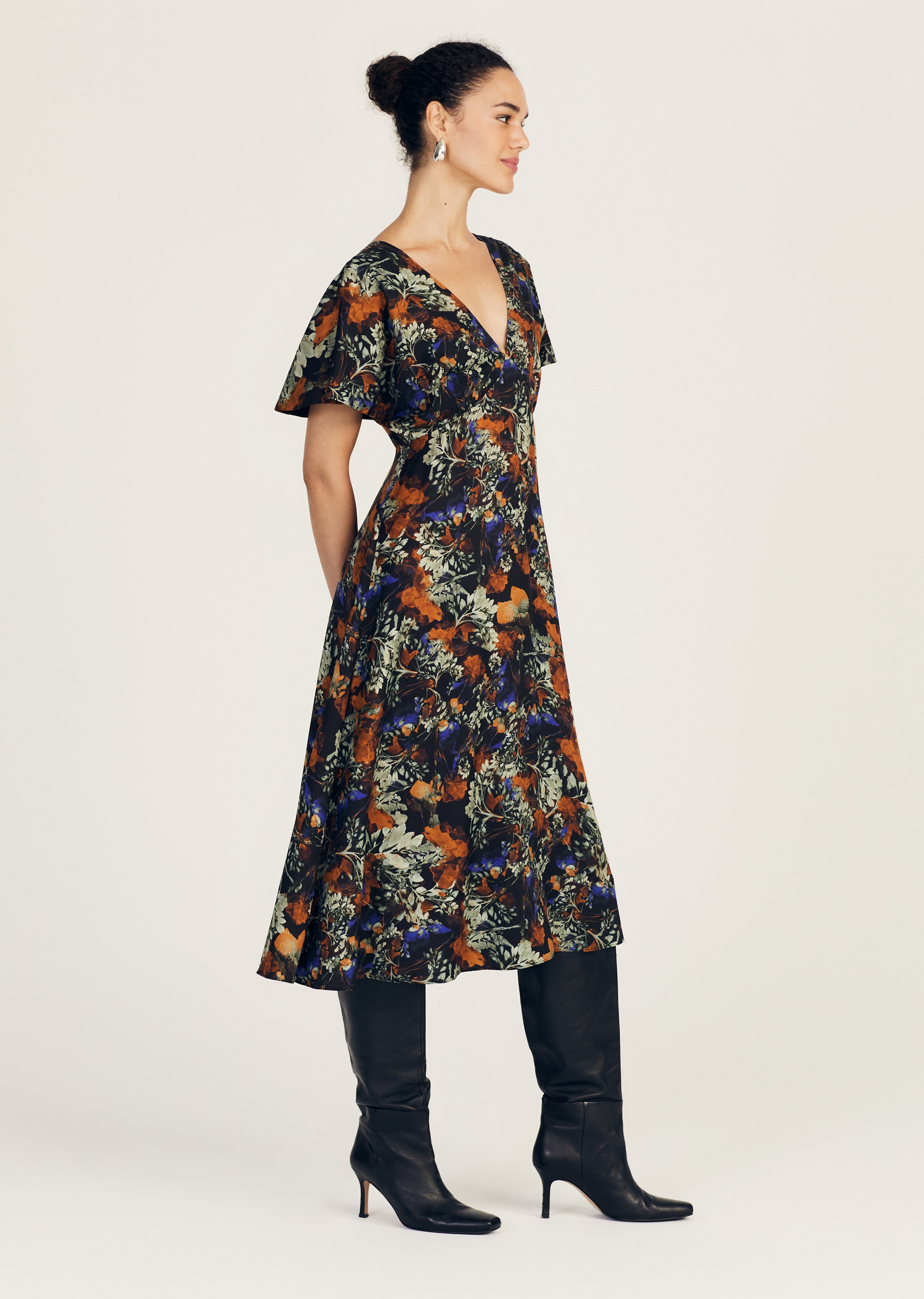 CECILE FLUTTER SLEEVE MIDI DRESS - 3