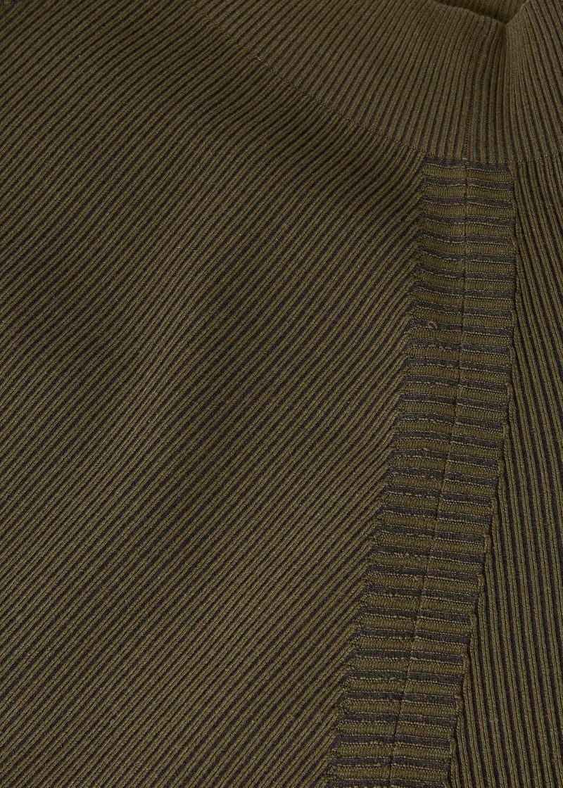 Lagorai Turtleneck 7