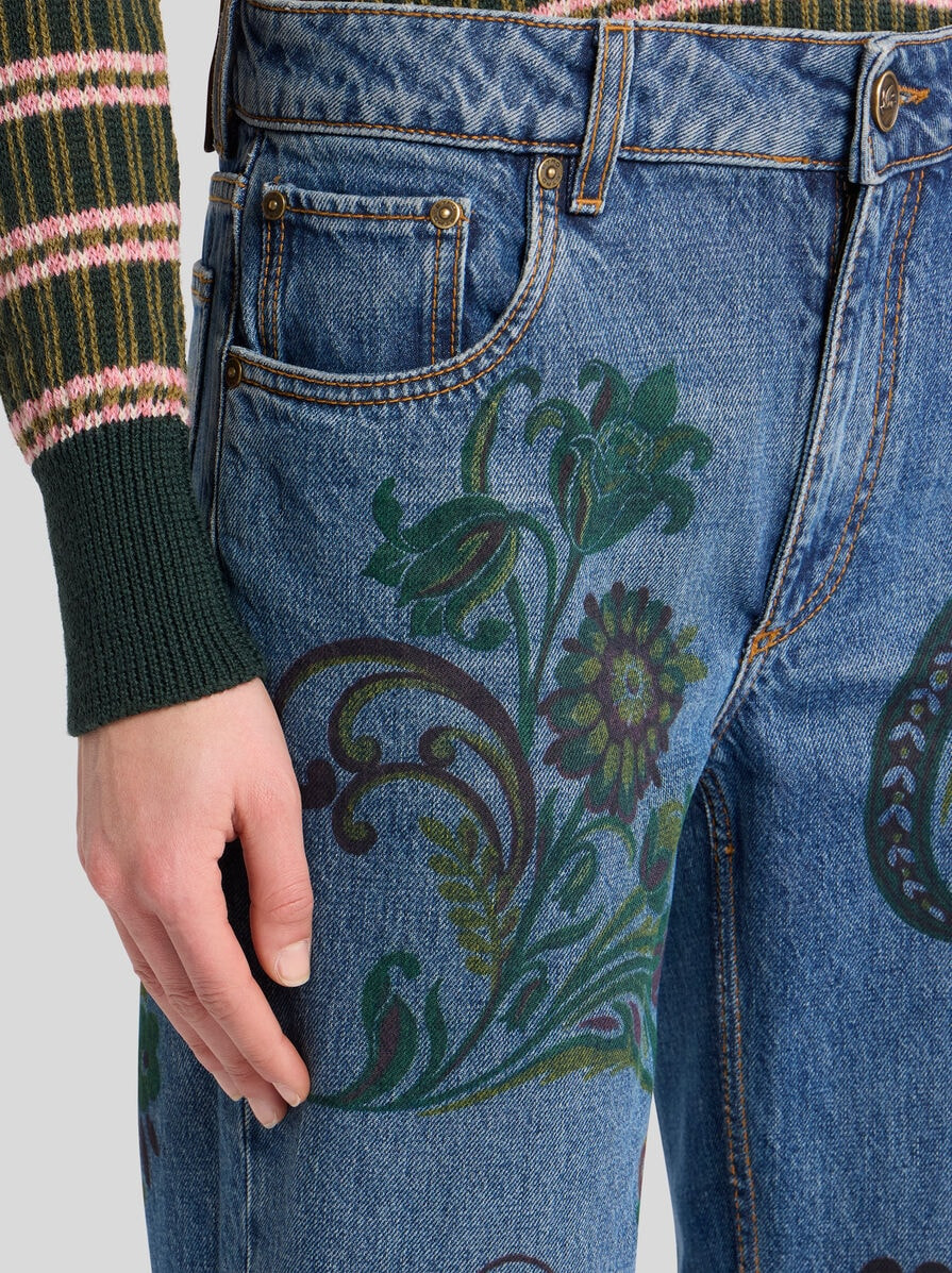 FLARED JEANS WITH FLOWER AND BEE PRINT - 3