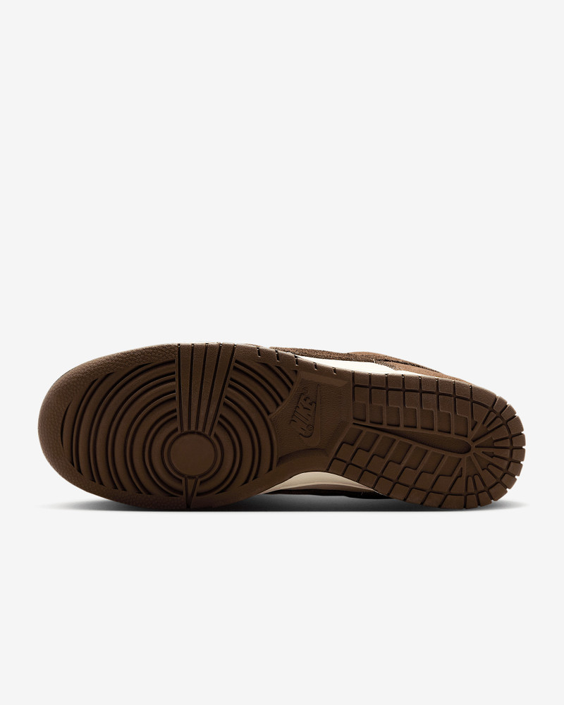 Nike Nike Dunk Low Retro SE Leather/Suede Men's Shoes outlook