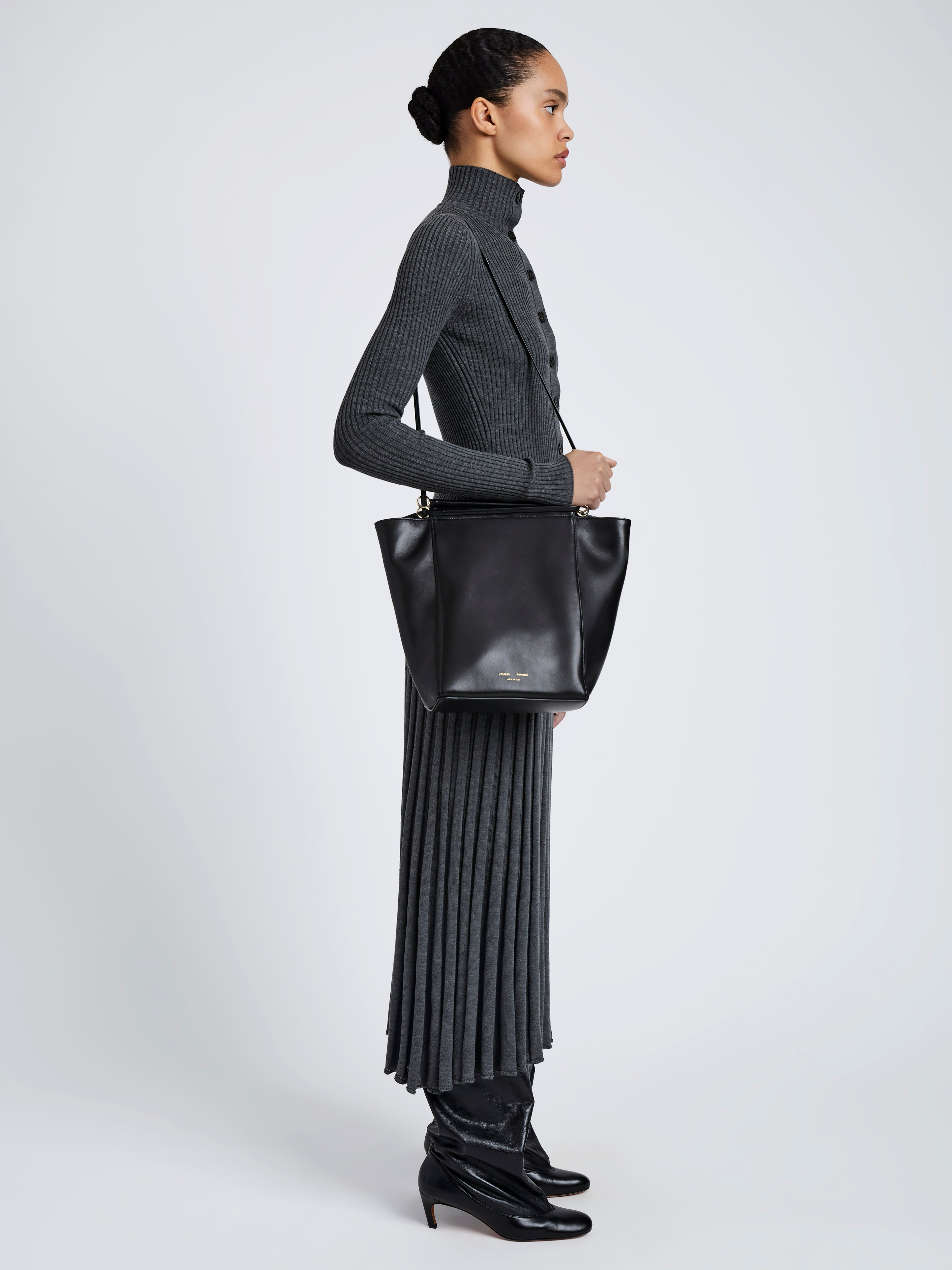 Reade Shoulder Bag in Nappa - 6