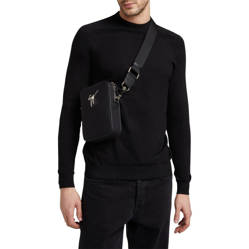 Giuseppe Zanotti Thoby outlook
