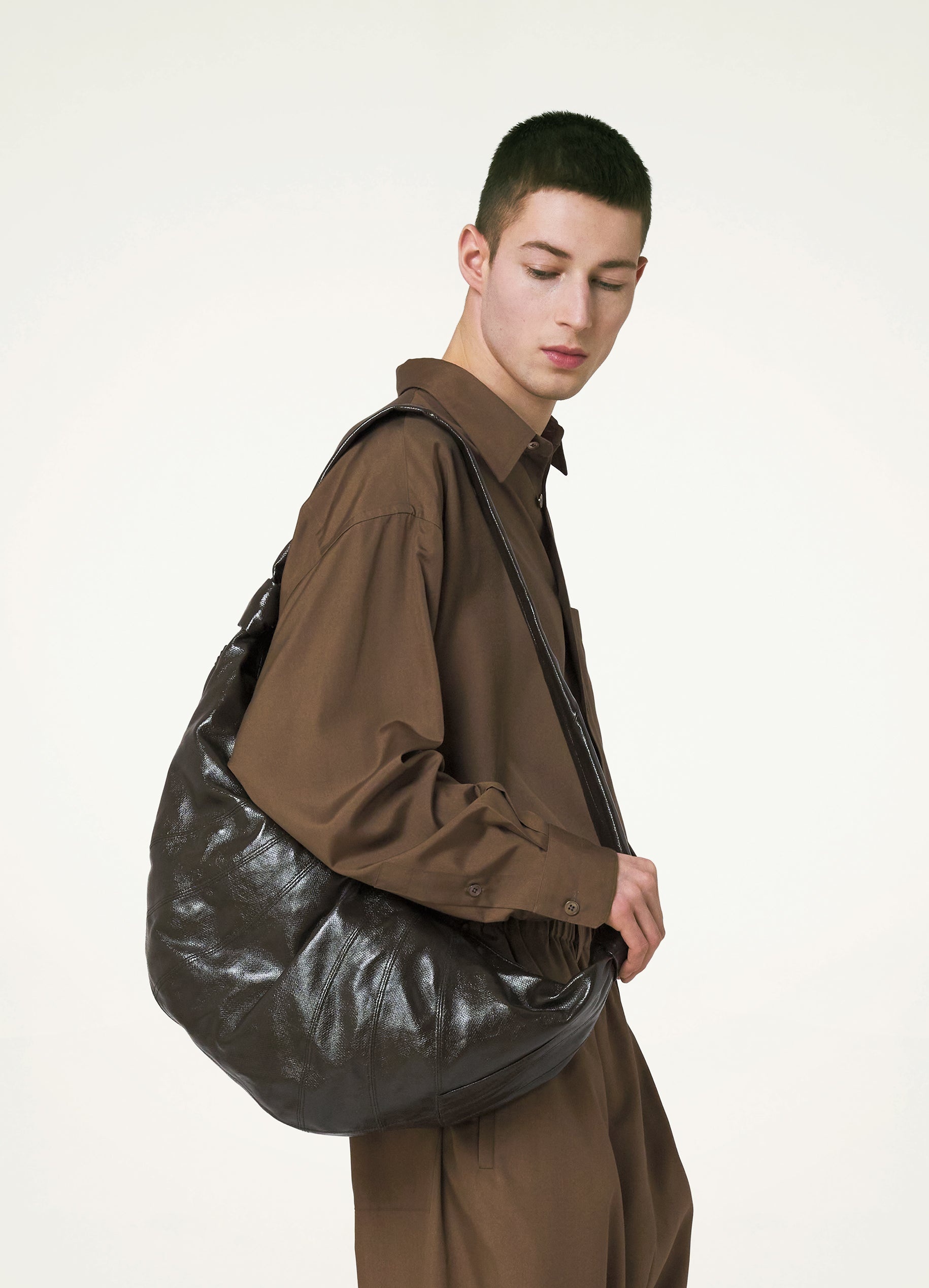 Lemaire LARGE CROISSANT BAG | REVERSIBLE