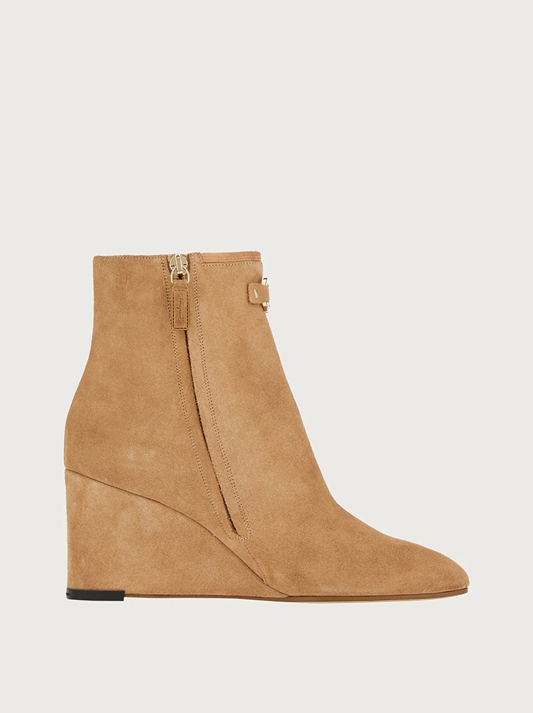 ANKLE BOOT WITH WEDGE HEEL - 4