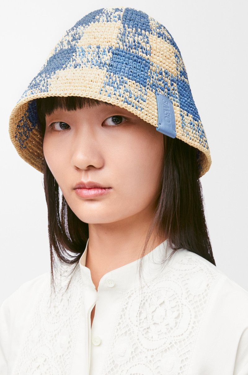 Loewe Bucket hat in raffia outlook