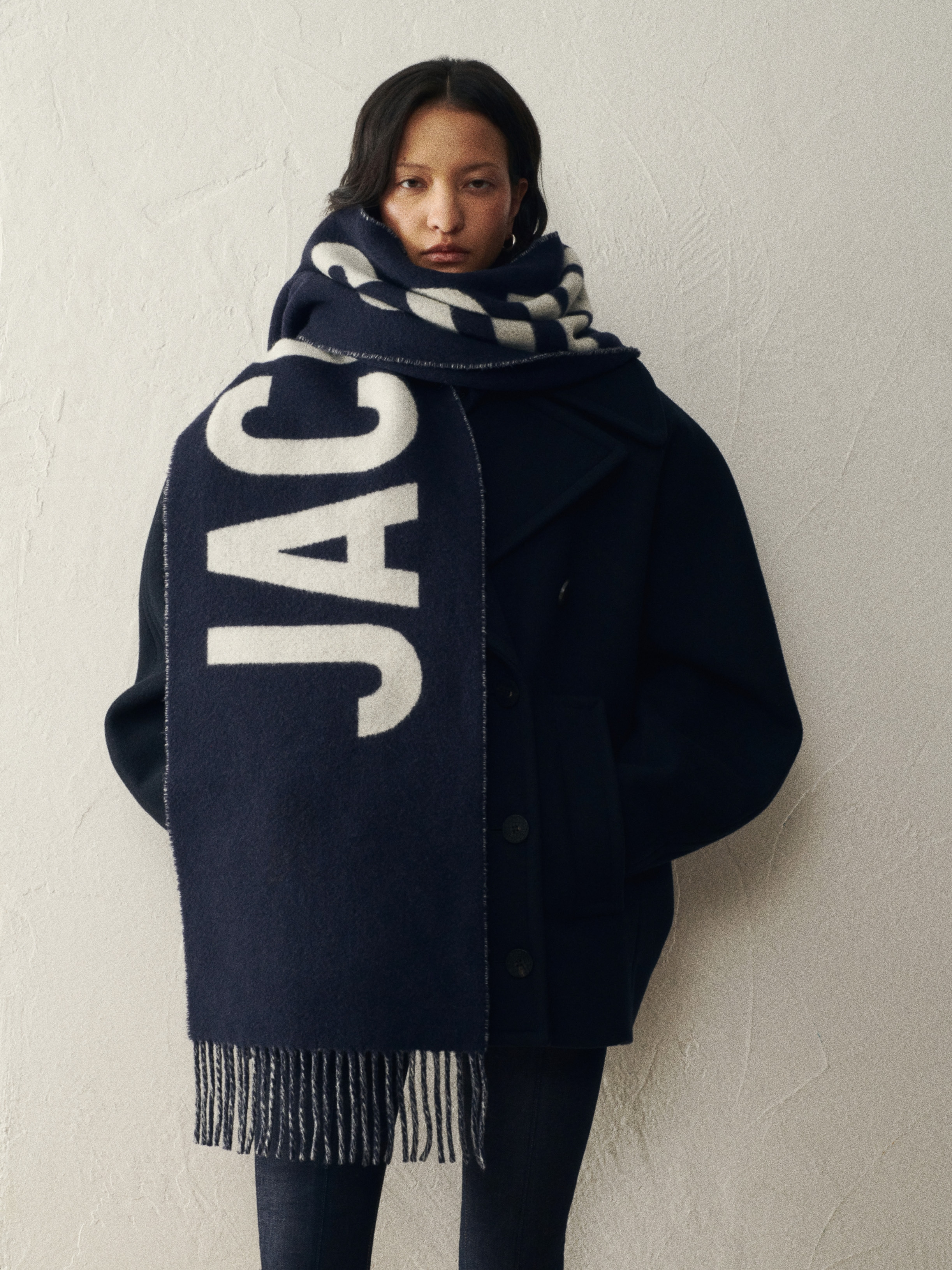The Jacquemus scarf - 4