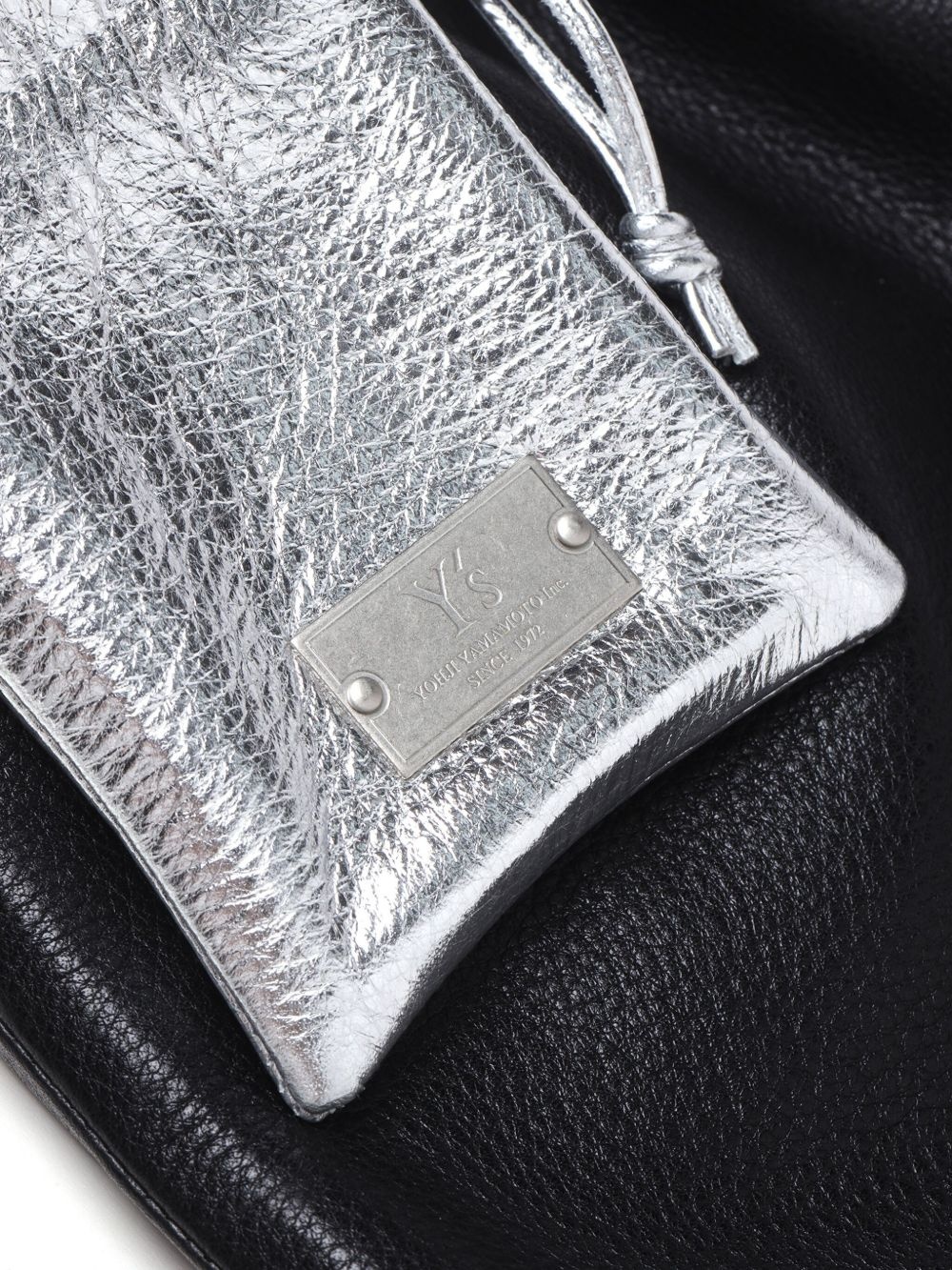 logo-patch clutch bag - 4