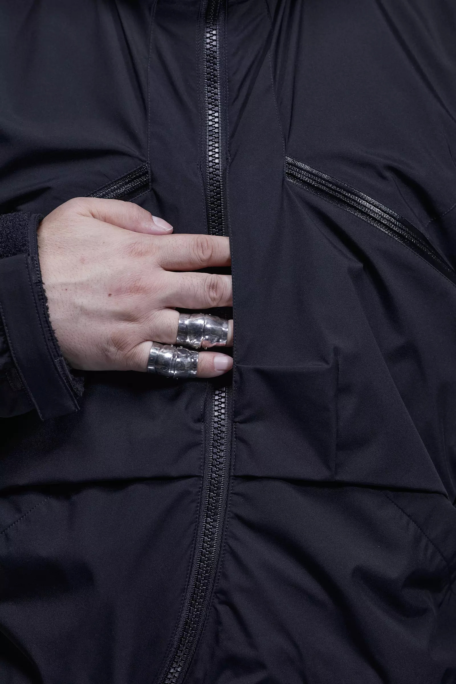 J104-WS 2L Windstopper® Polartec® Alpha® Jacket BLACK - 31