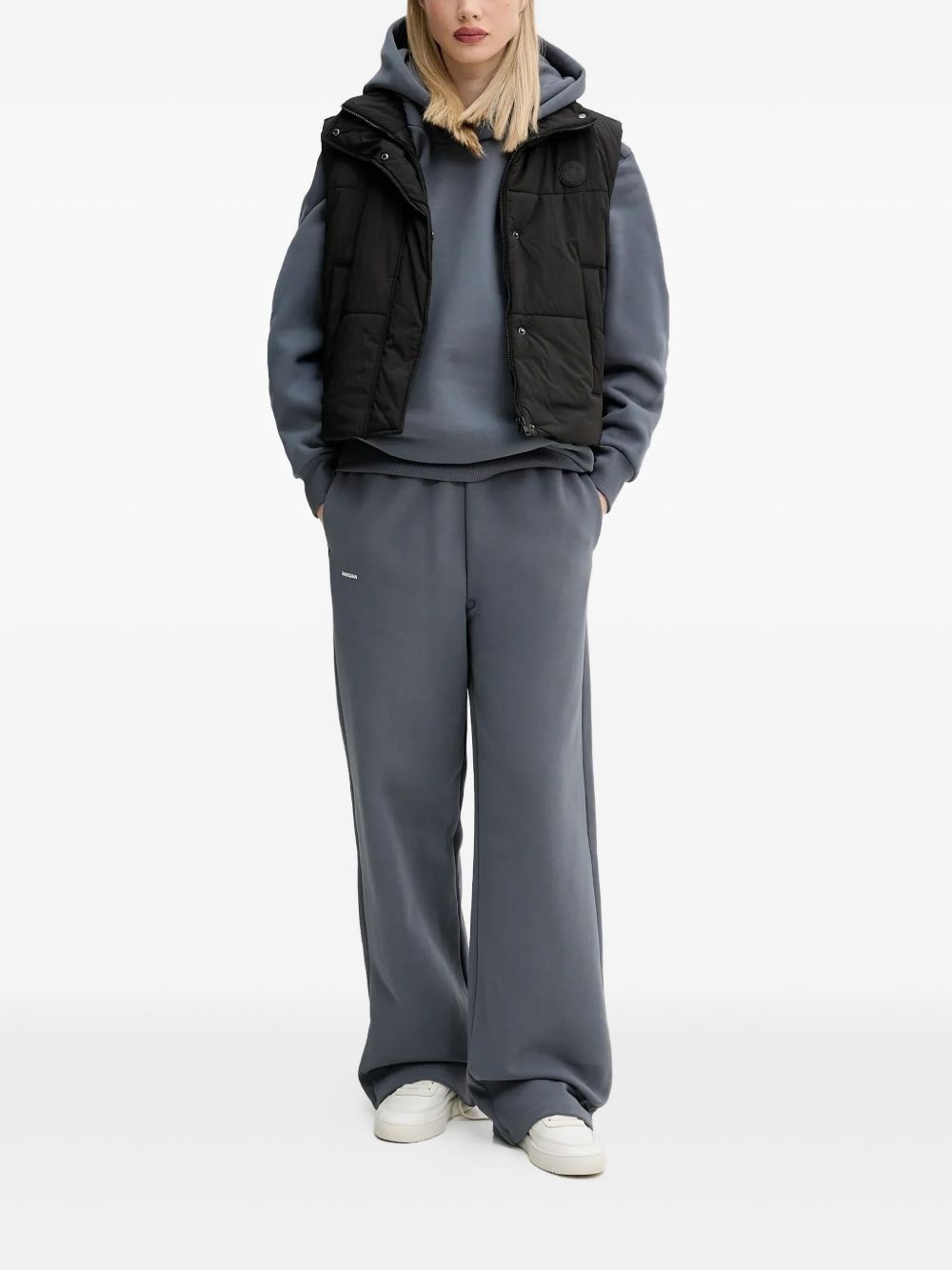 quilted logo-detail gilet - 2
