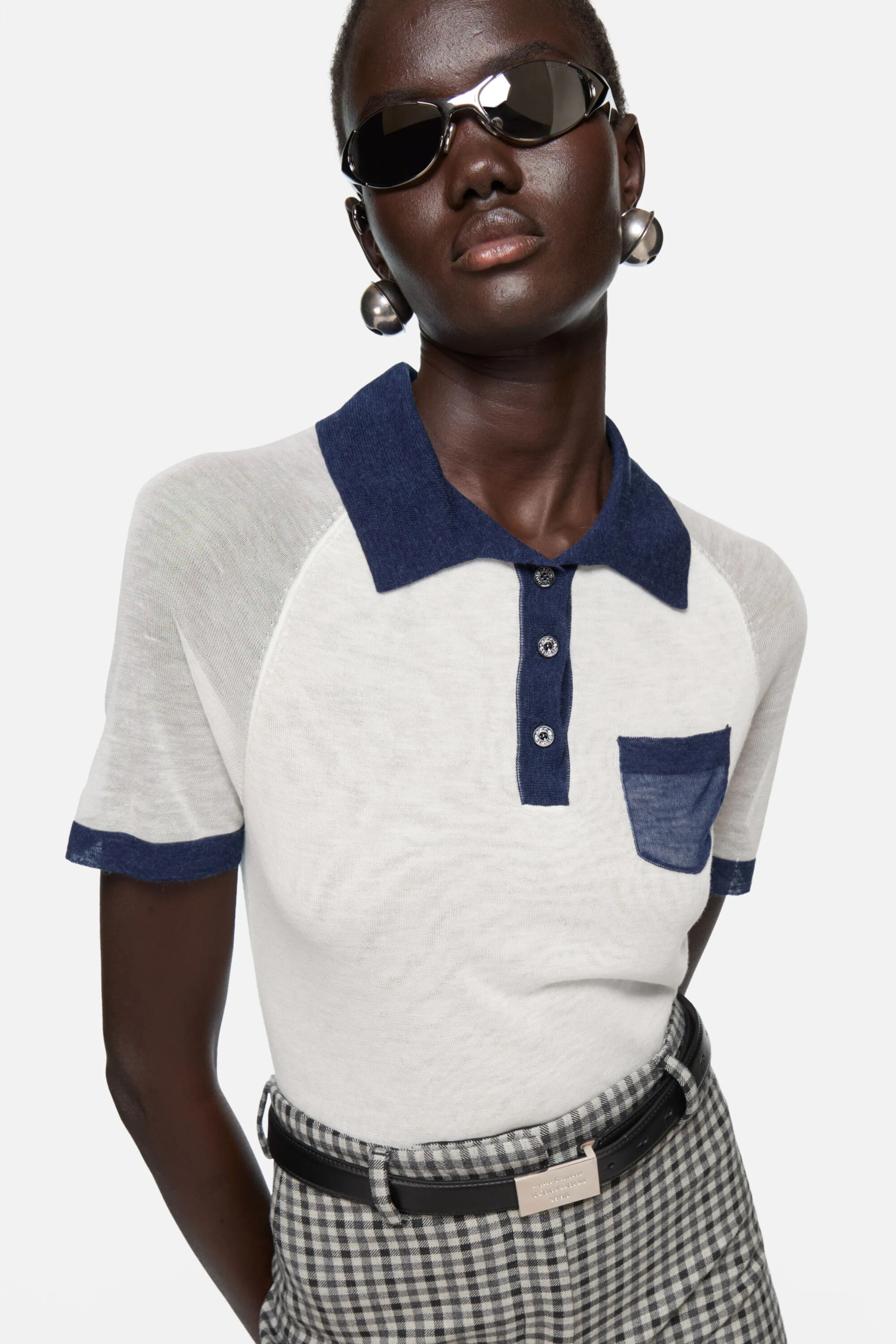 Short sleeve v-neck sweater - White/navy - 4