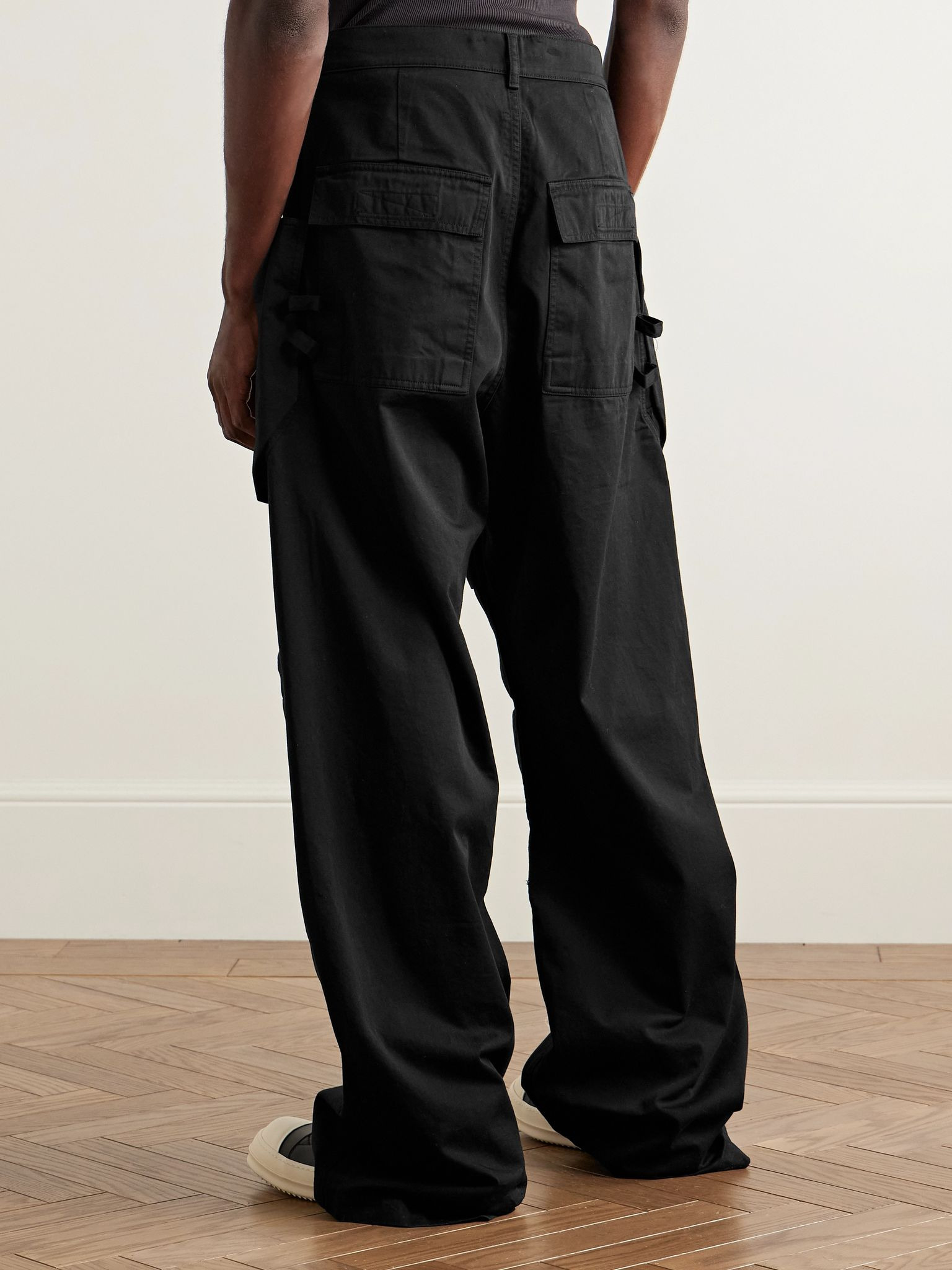 Stefan Wide-Leg Cotton-Twill Cargo Trousers Black - 4
